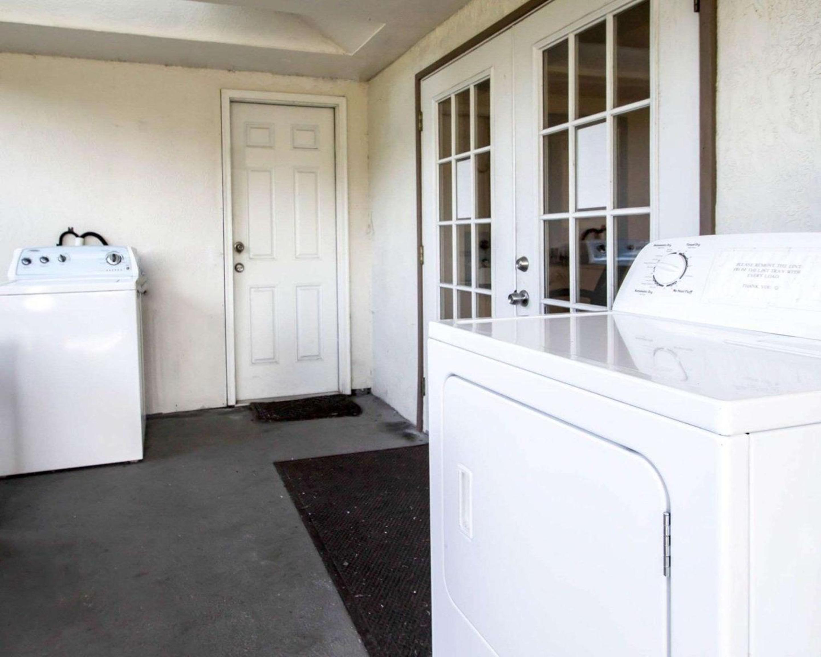 Rodeway Inn Apopka South