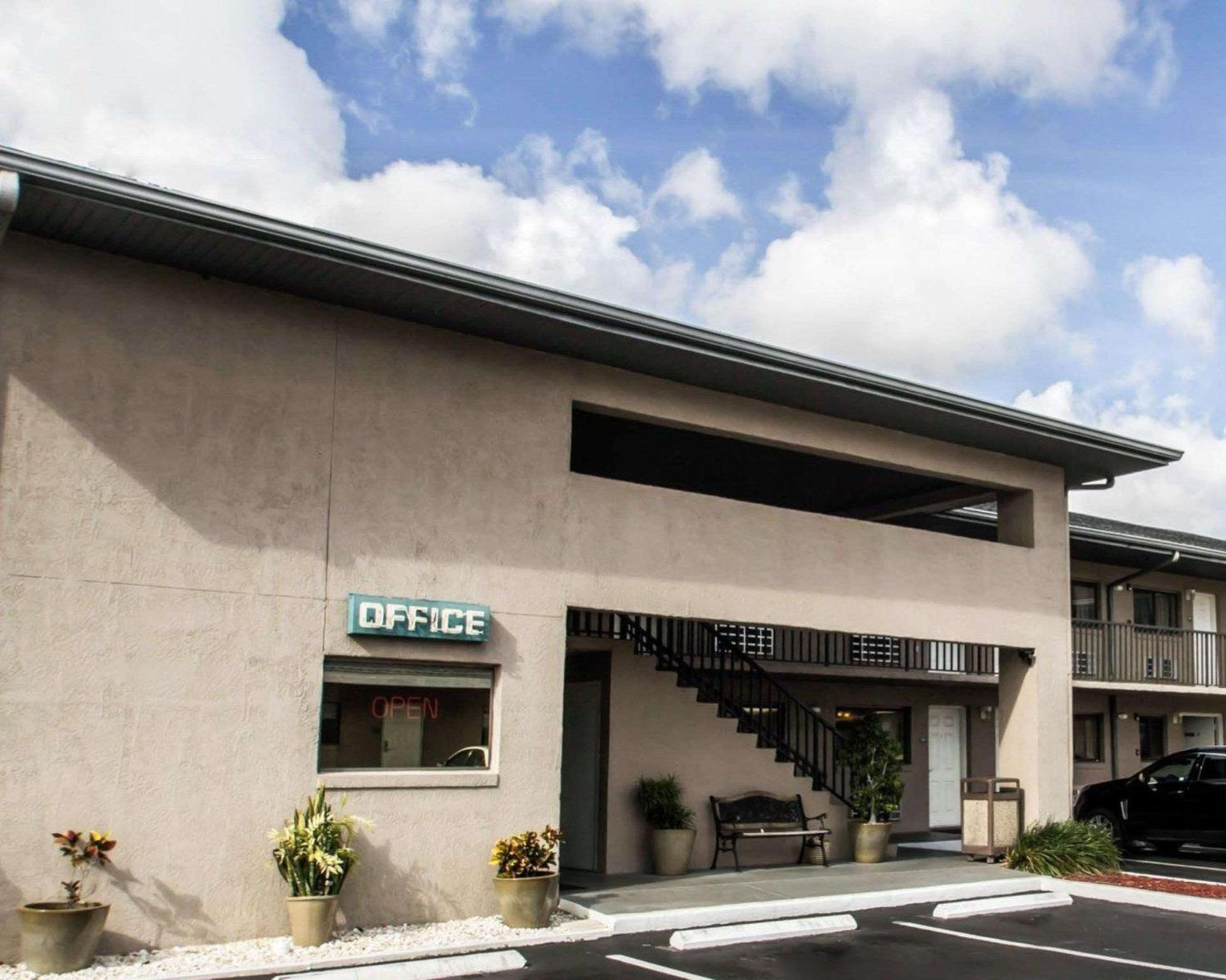 Rodeway Inn Apopka South