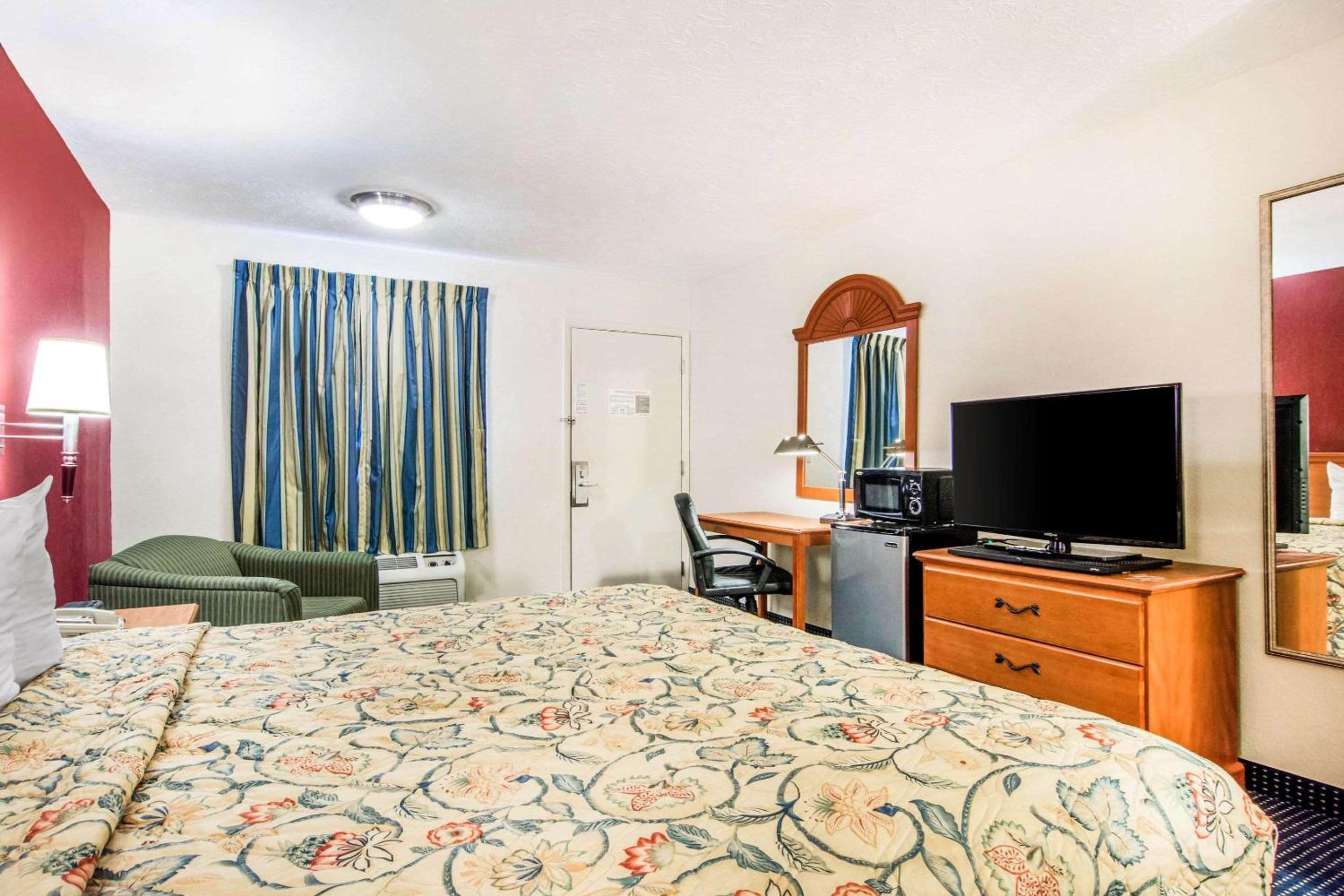 Rodeway Inn La Grange East, Foto 23