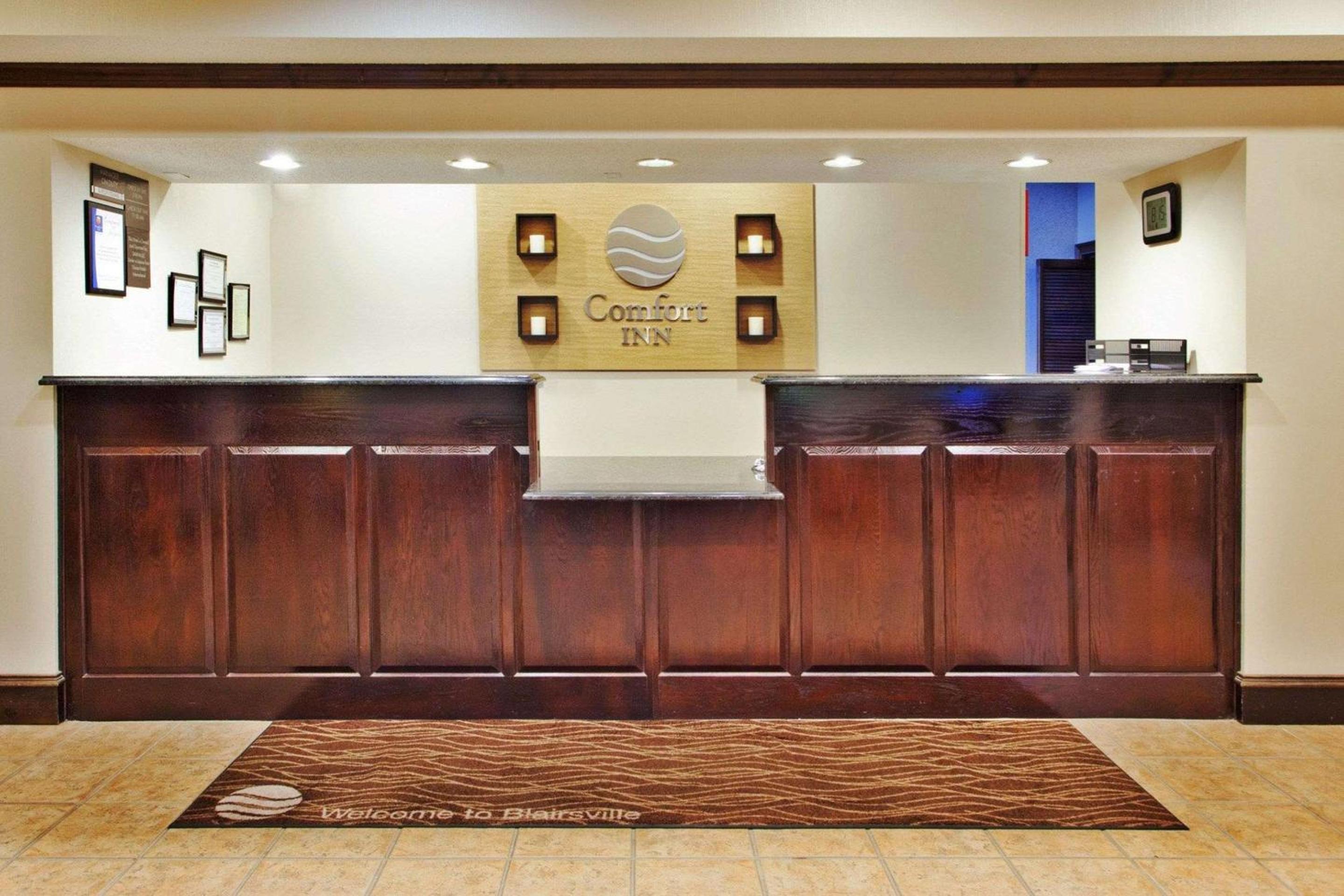 Comfort Inn Blairsville Butternut Creek view 2