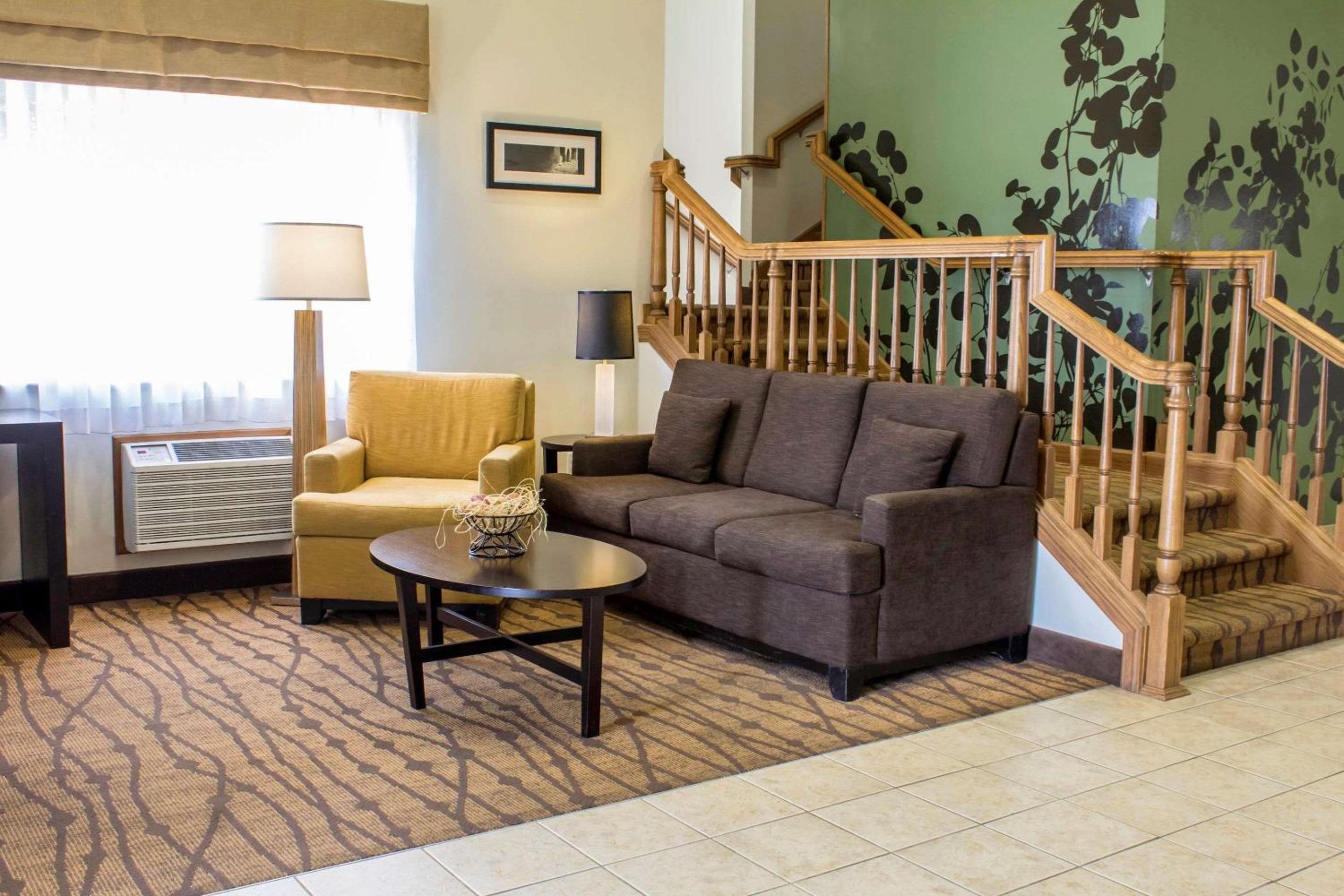 Sleep Inn & Suites Charles City