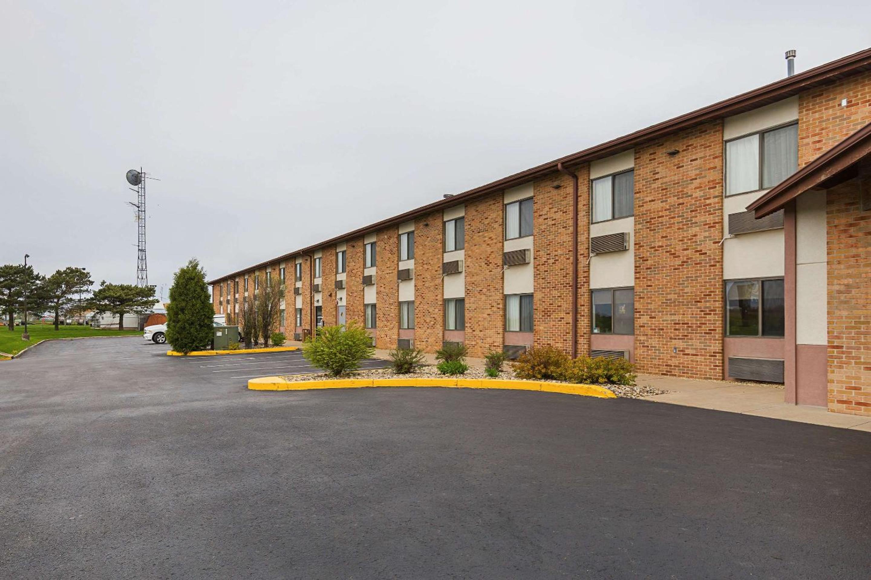Quality Inn Waverly view 2