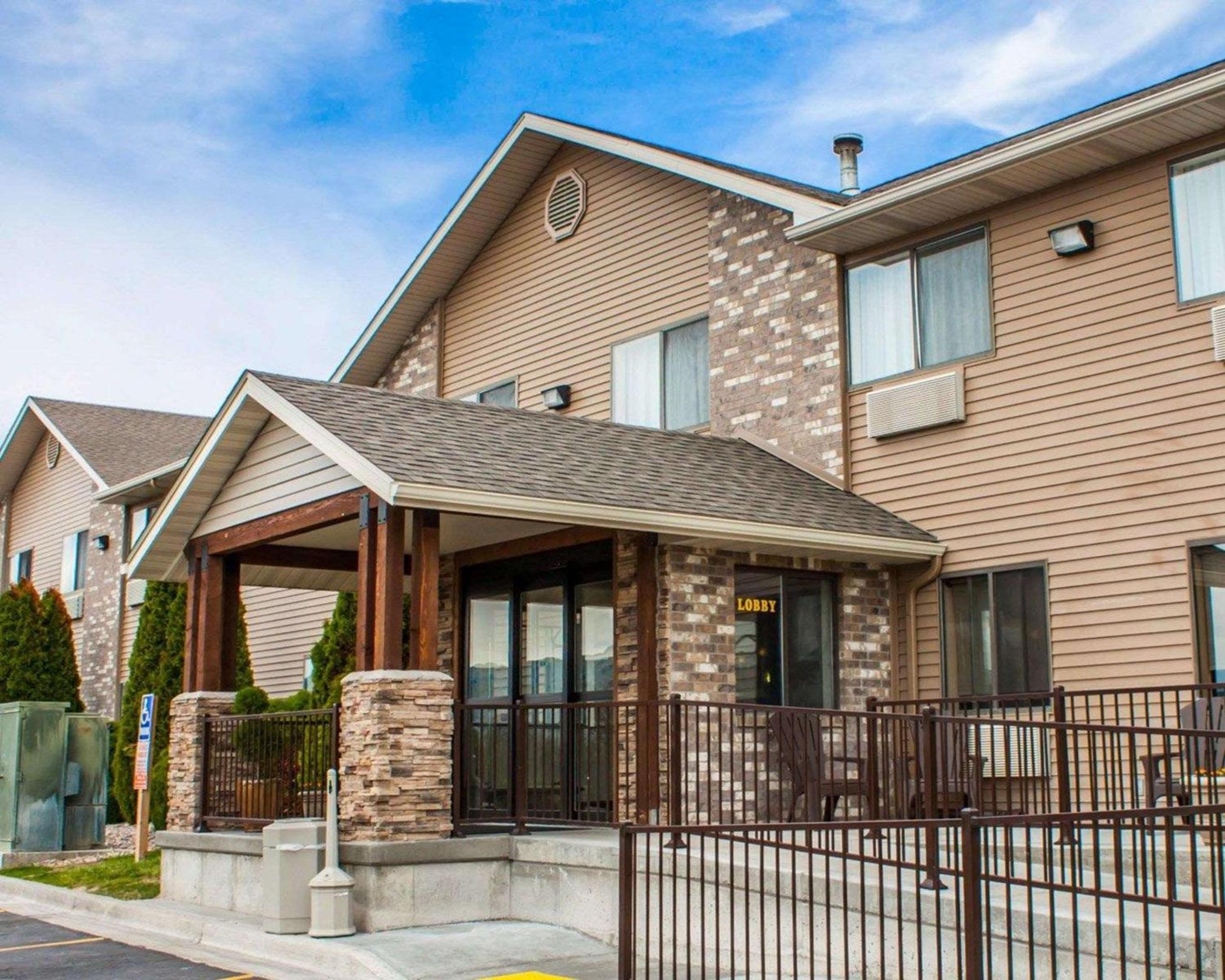 Pocatello Vacations - Quality Inn - Property Image 1