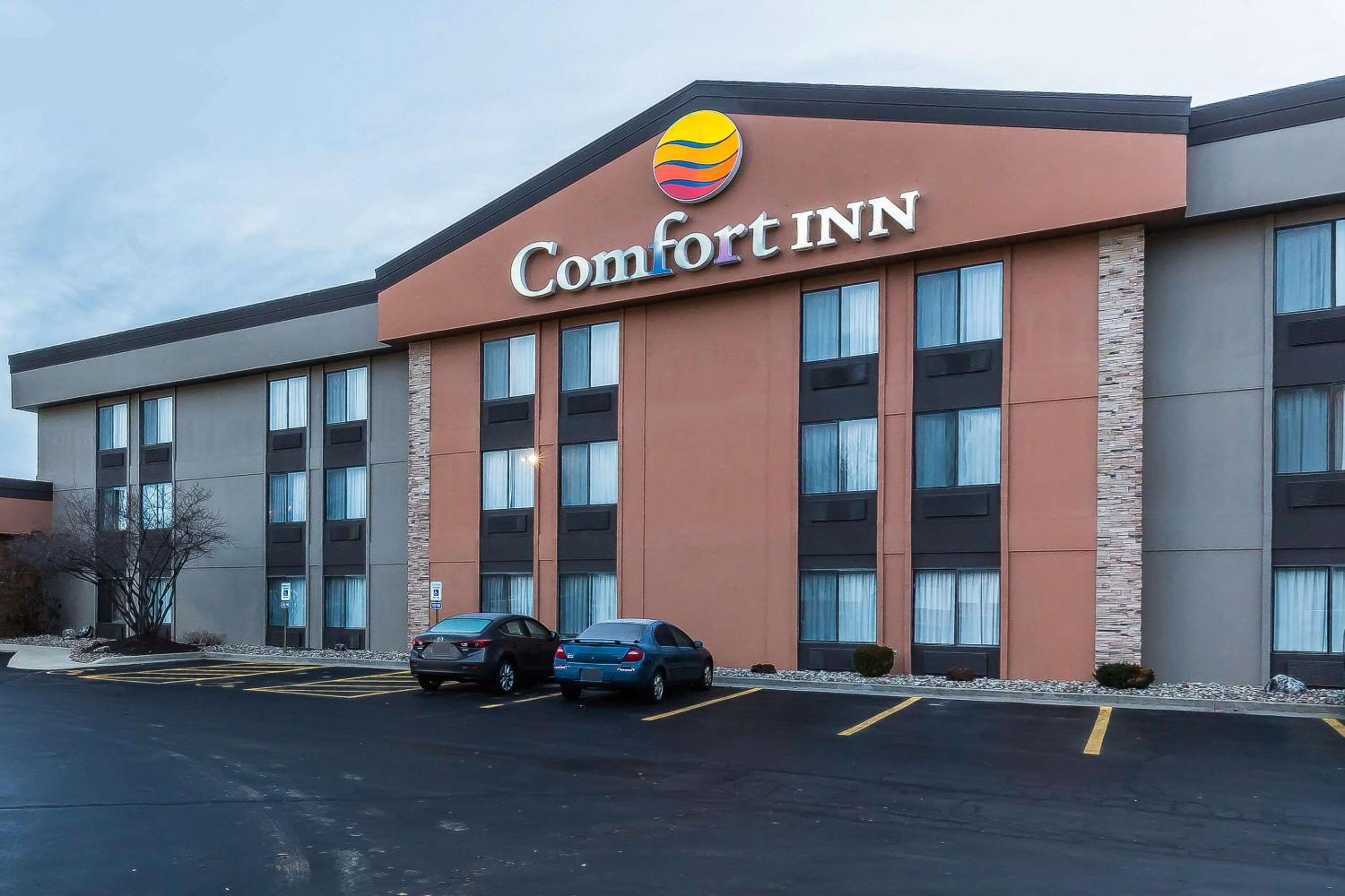Comfort Inn Alton near I-255 view 2