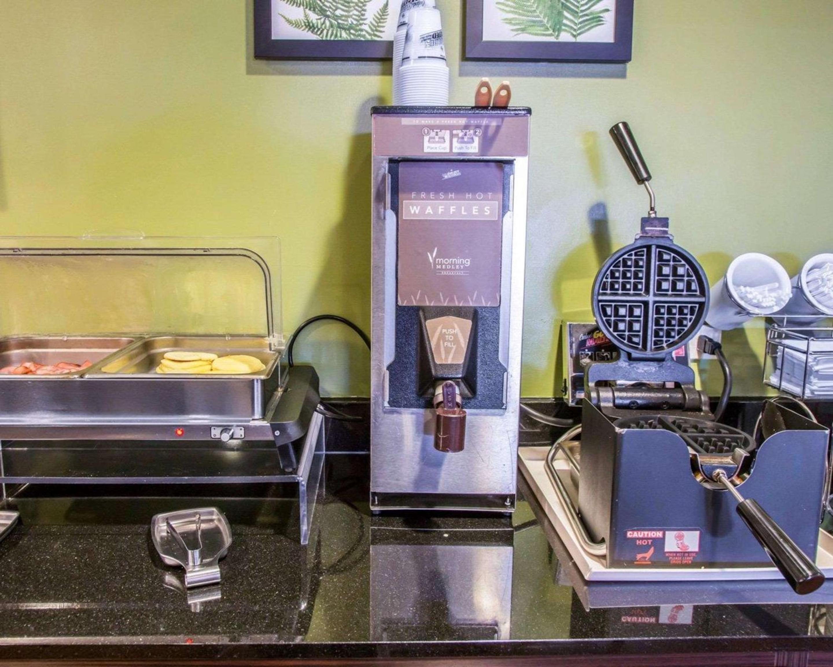 Sleep Inn Midway Airport 3