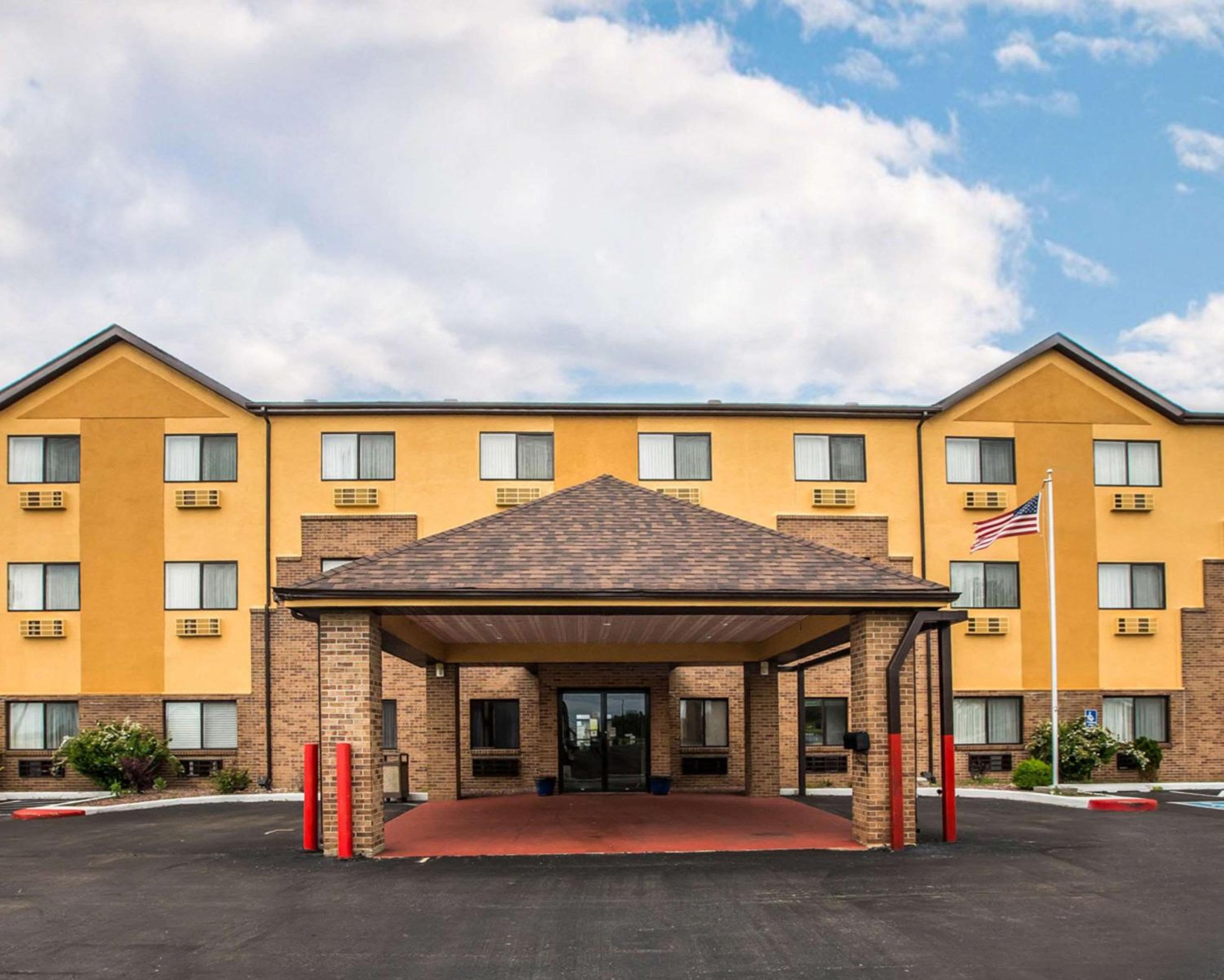 Quality Inn Peru near Starved Rock State Park view 2
