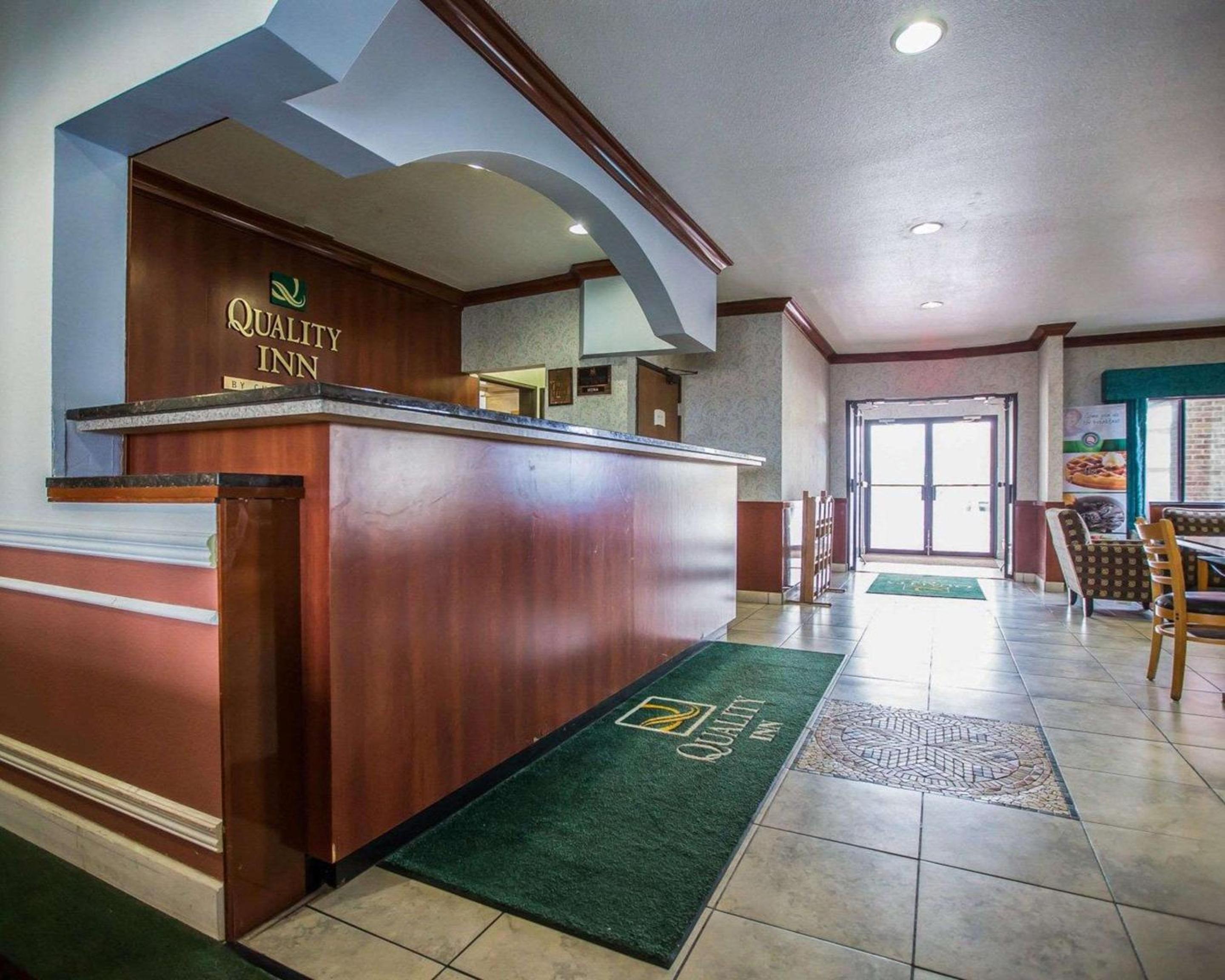 Quality Inn Peru near Starved Rock State Park view 4