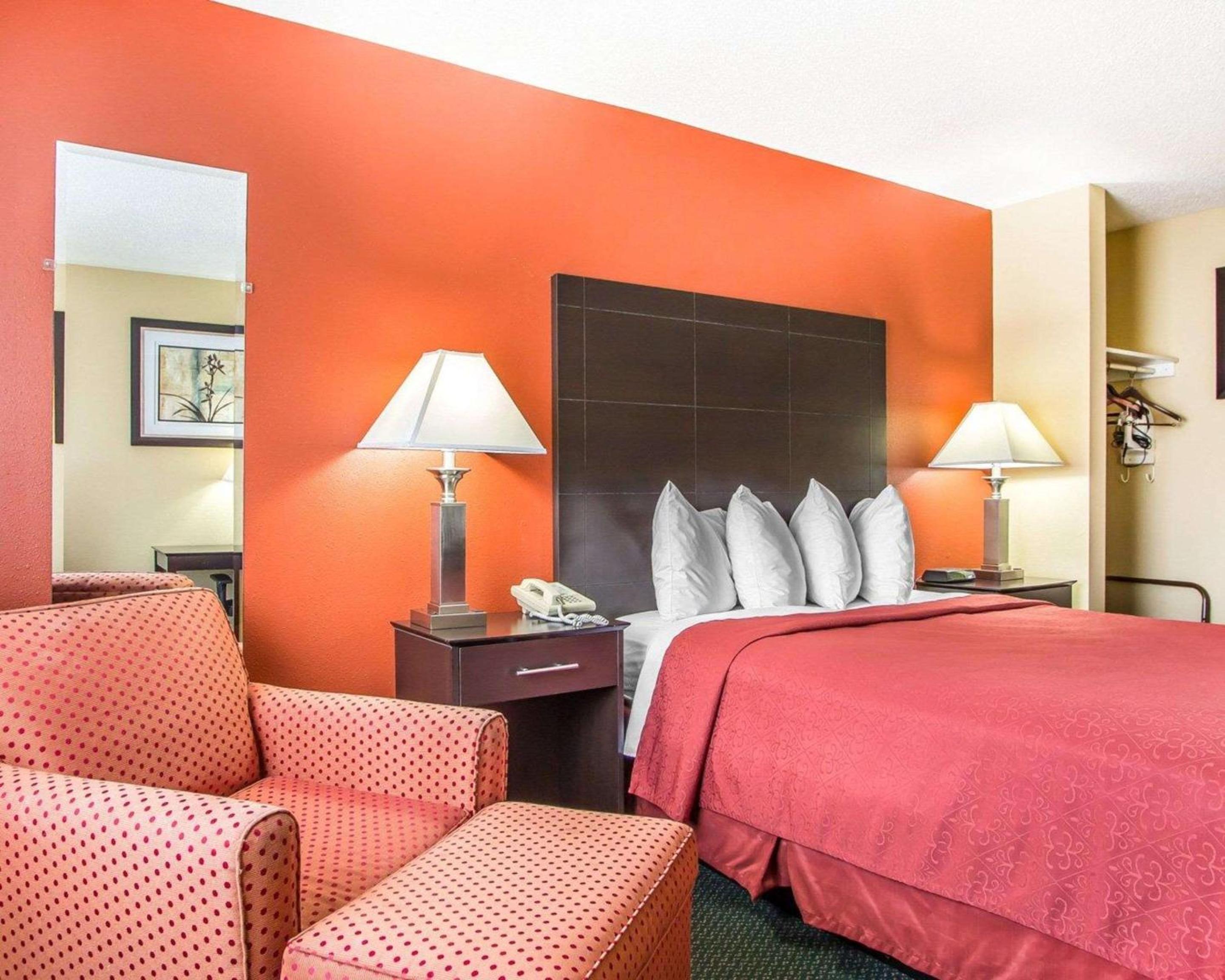 Quality Inn Morton at I-74 - Property Image 31