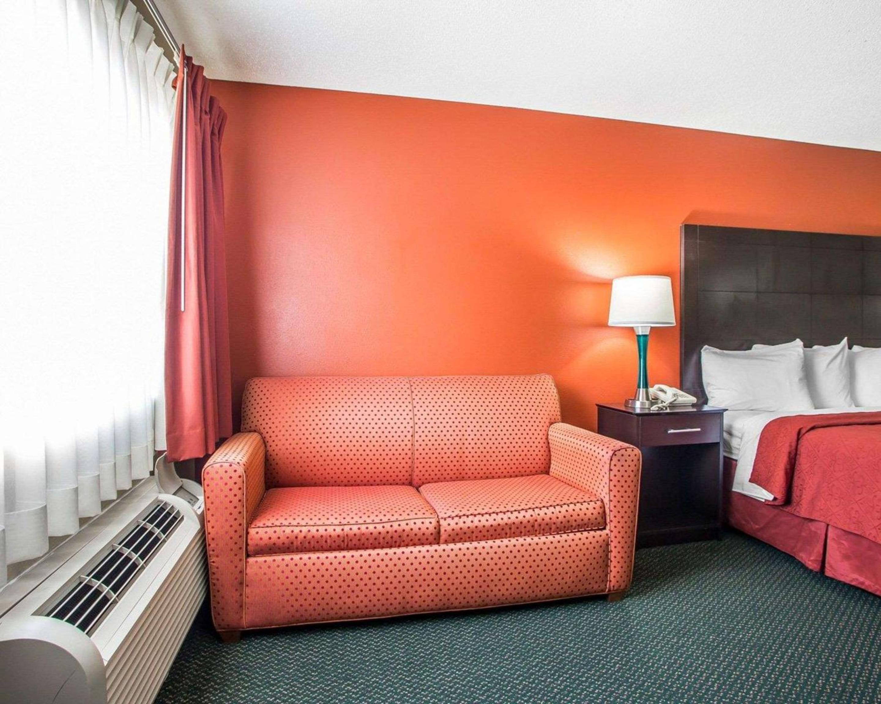 Quality Inn Morton at I-74 - Property Image 28