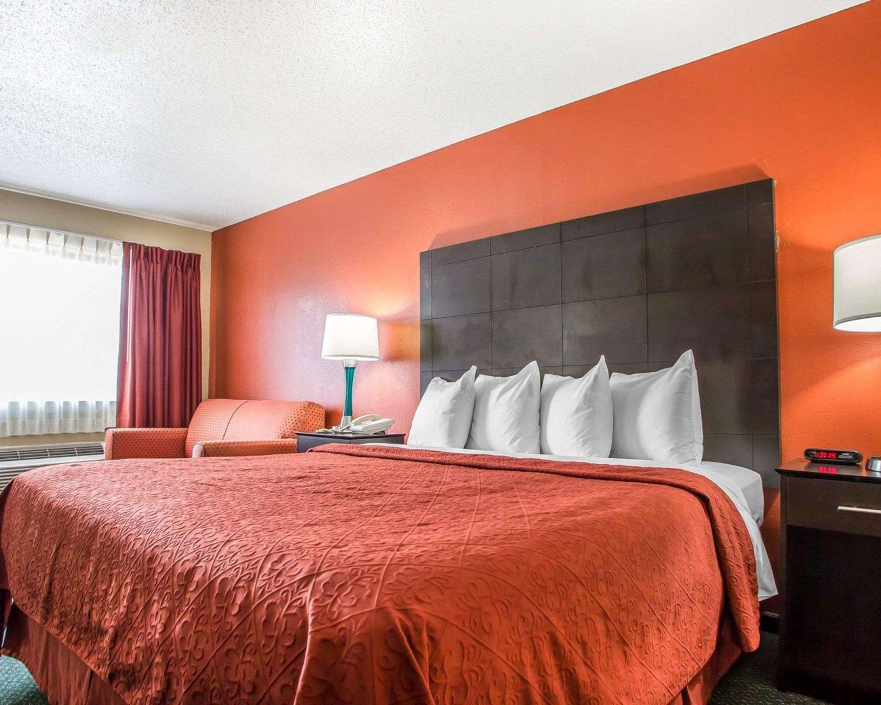 Quality Inn Morton at I-74 - Property Image 22