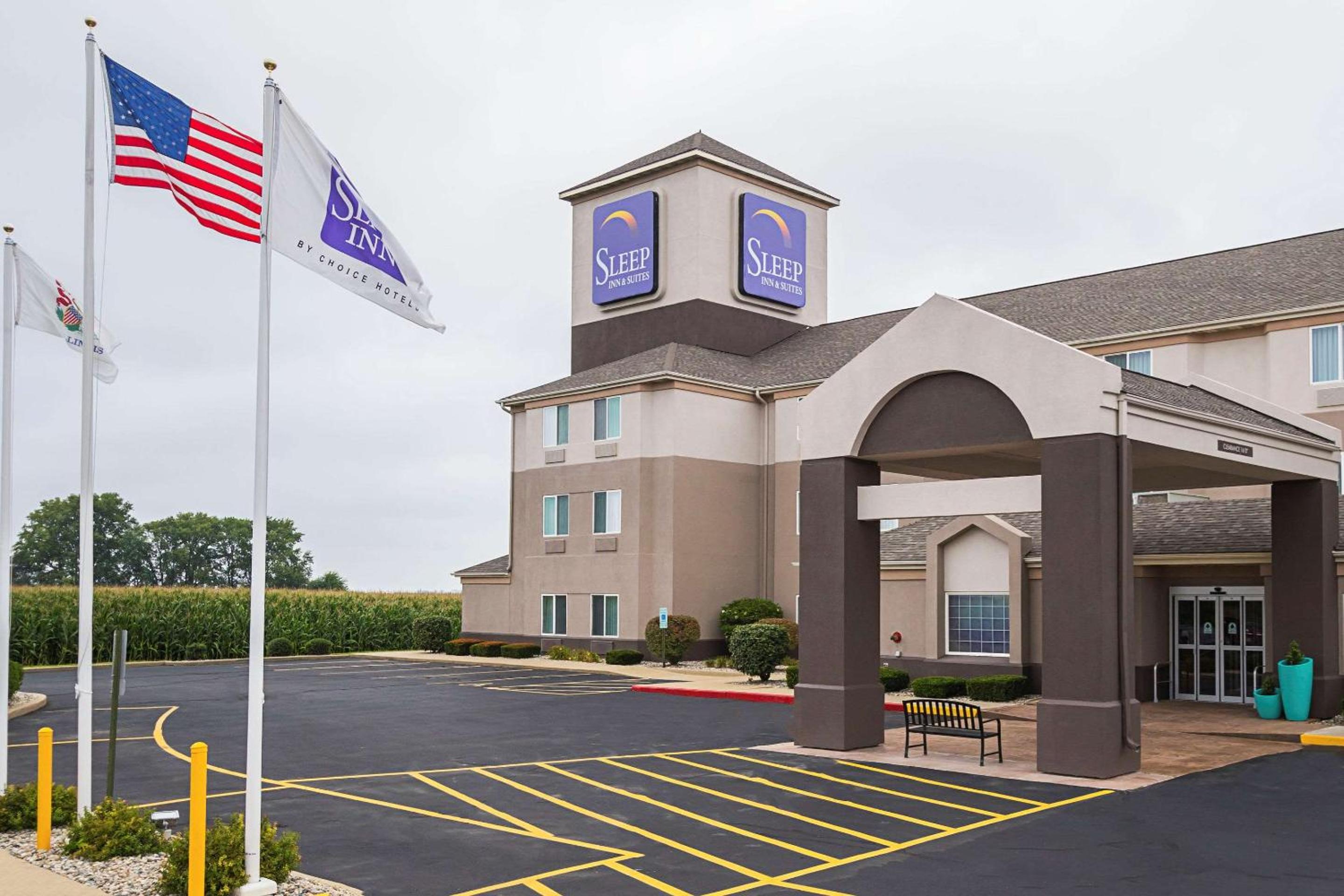 Danville Vacations - Sleep Inn  Suites - Property Image 1