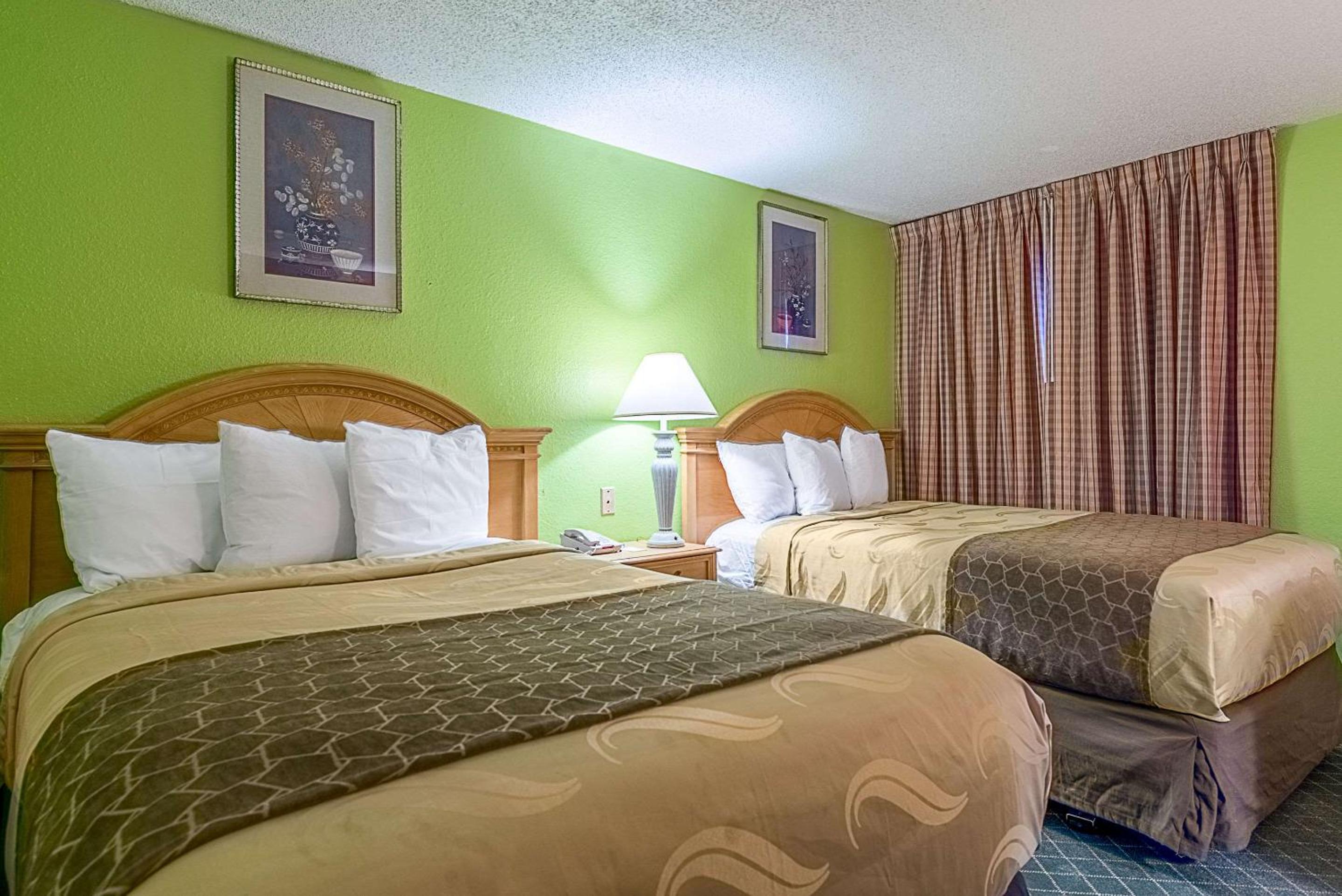 Highway Inn - Property Image 18