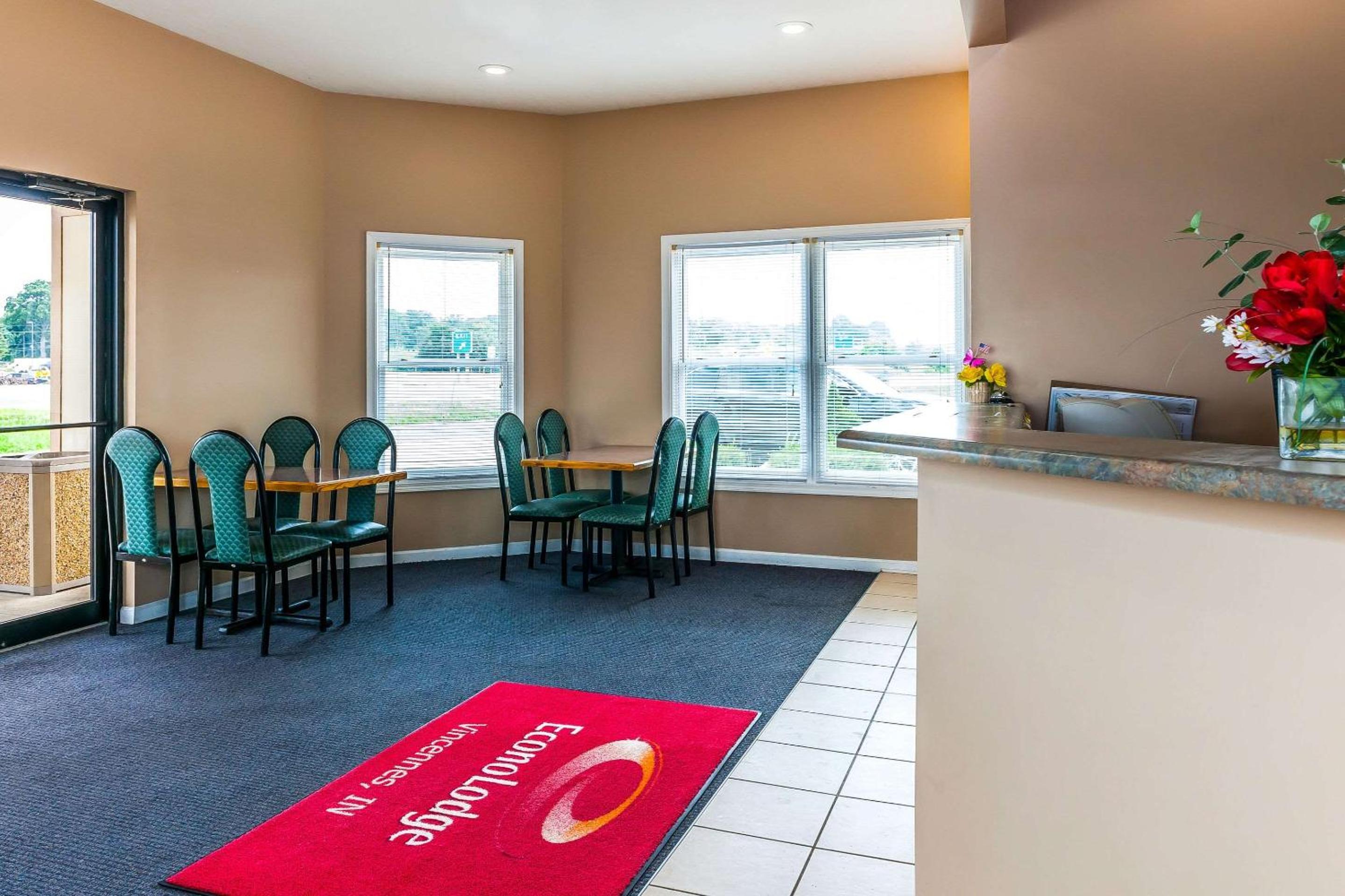 Econo Lodge Vincennes