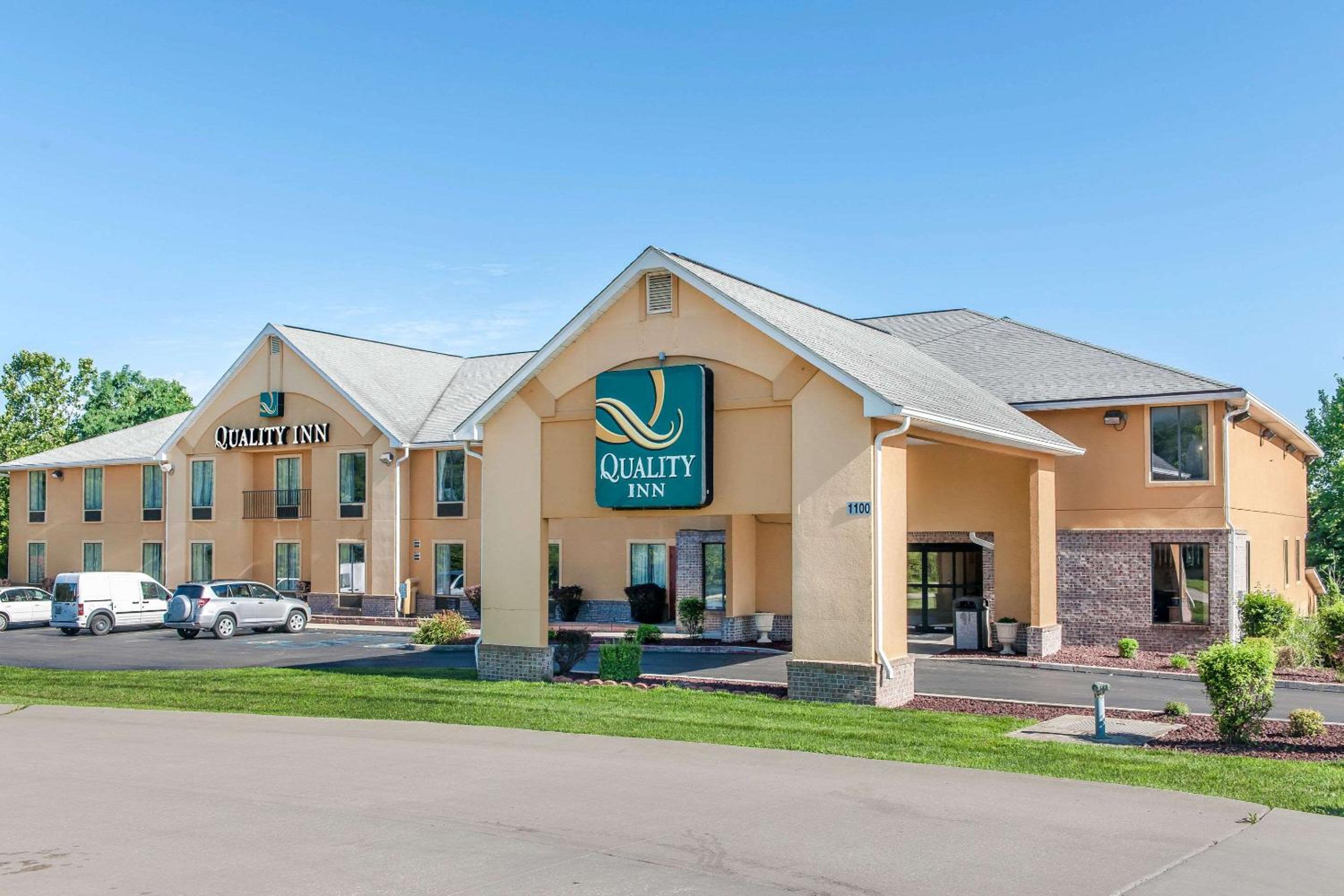 Quality Inn Bloomington Near University view 2