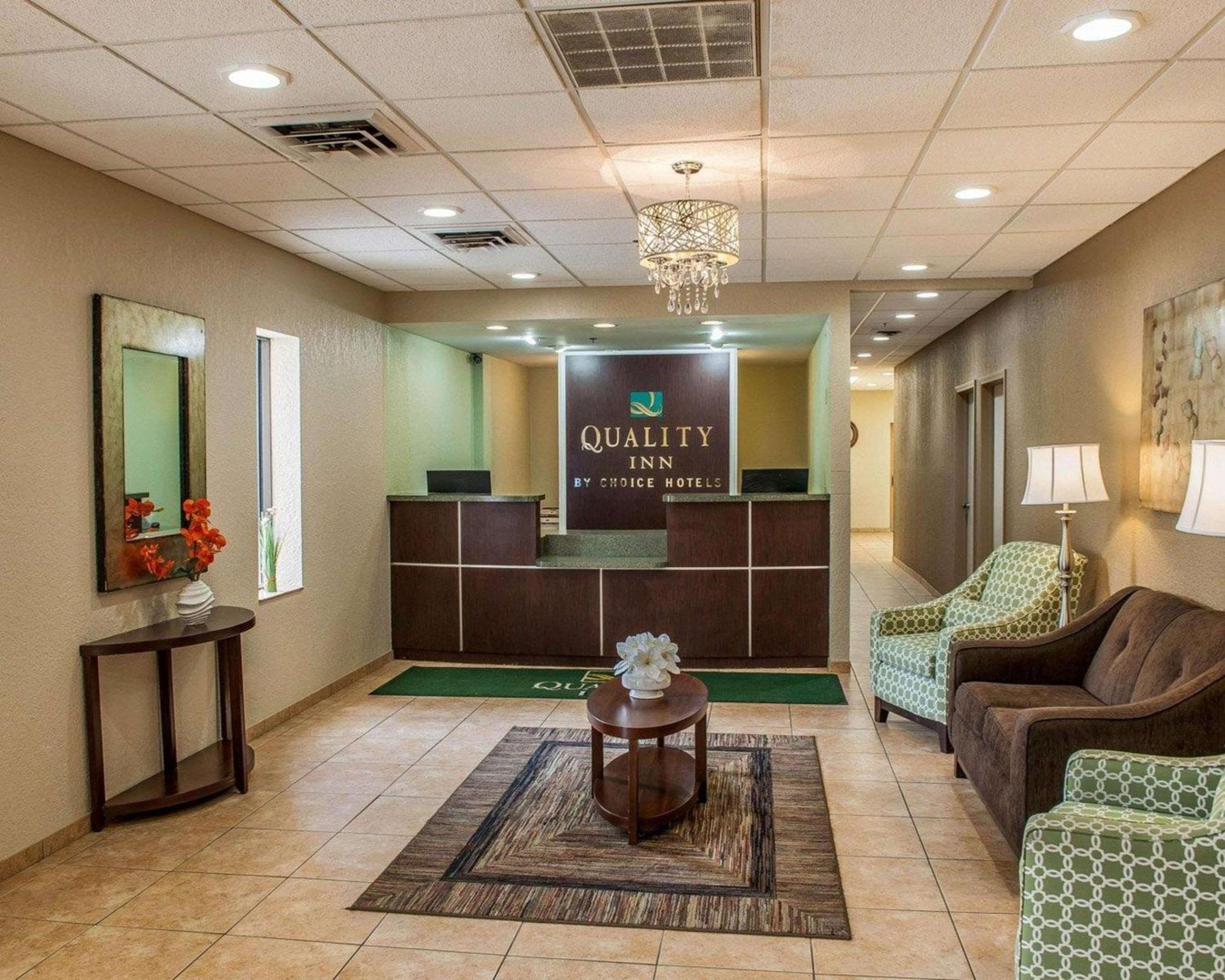 Quality Inn Huntingburg - Jasper view 4