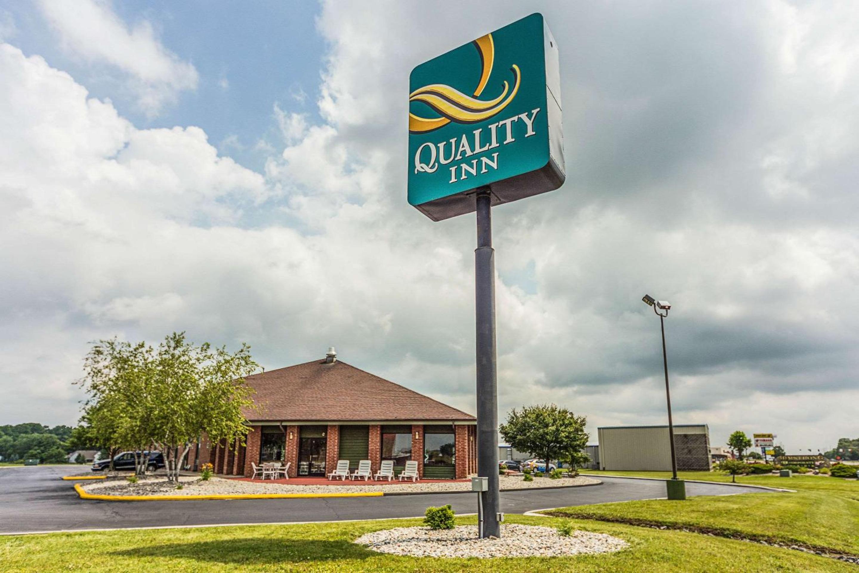 Quality Inn Columbia City near US-30 - Property Image 3