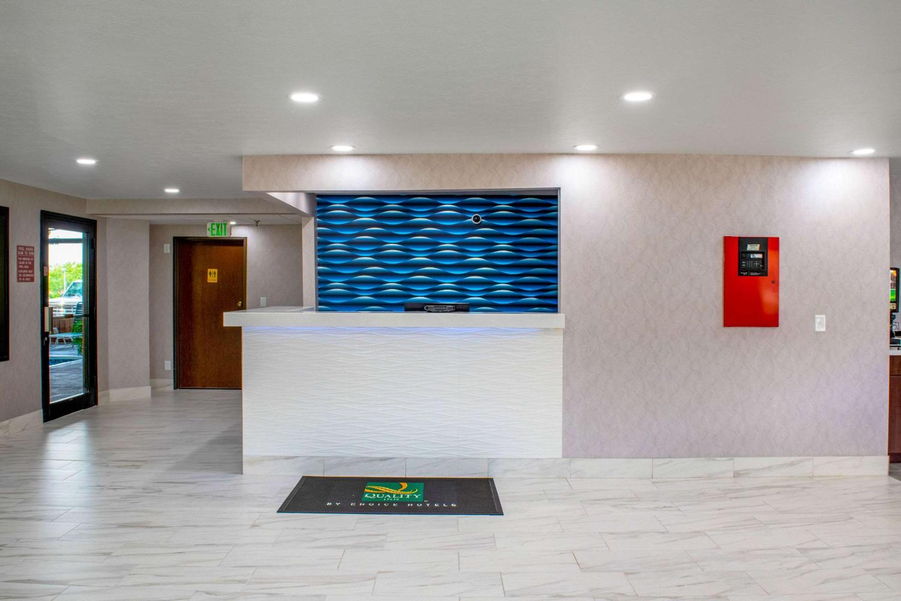 Quality Inn Plainfield - Indianapolis West view 4