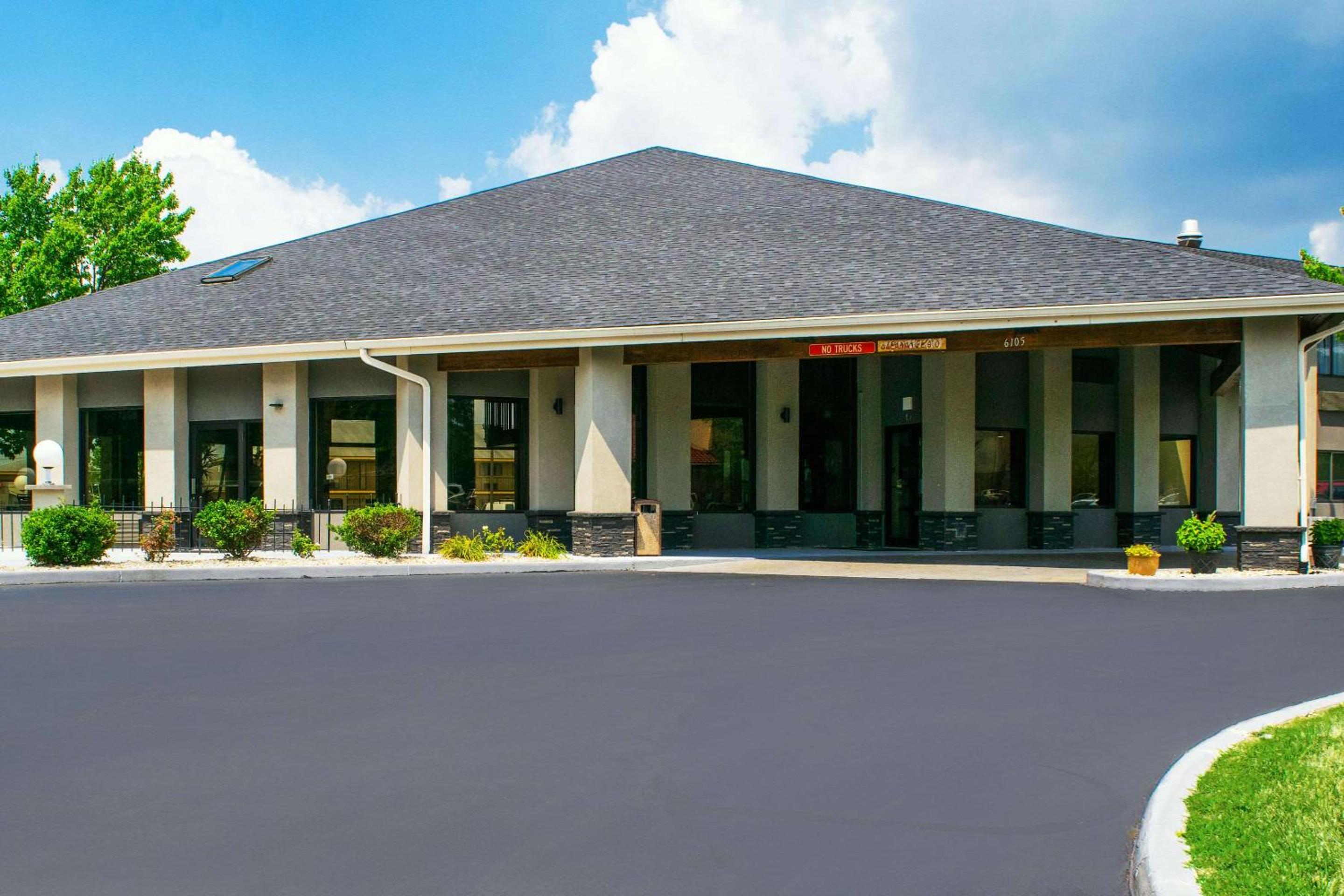 Quality Inn Plainfield - Indianapolis West view 3