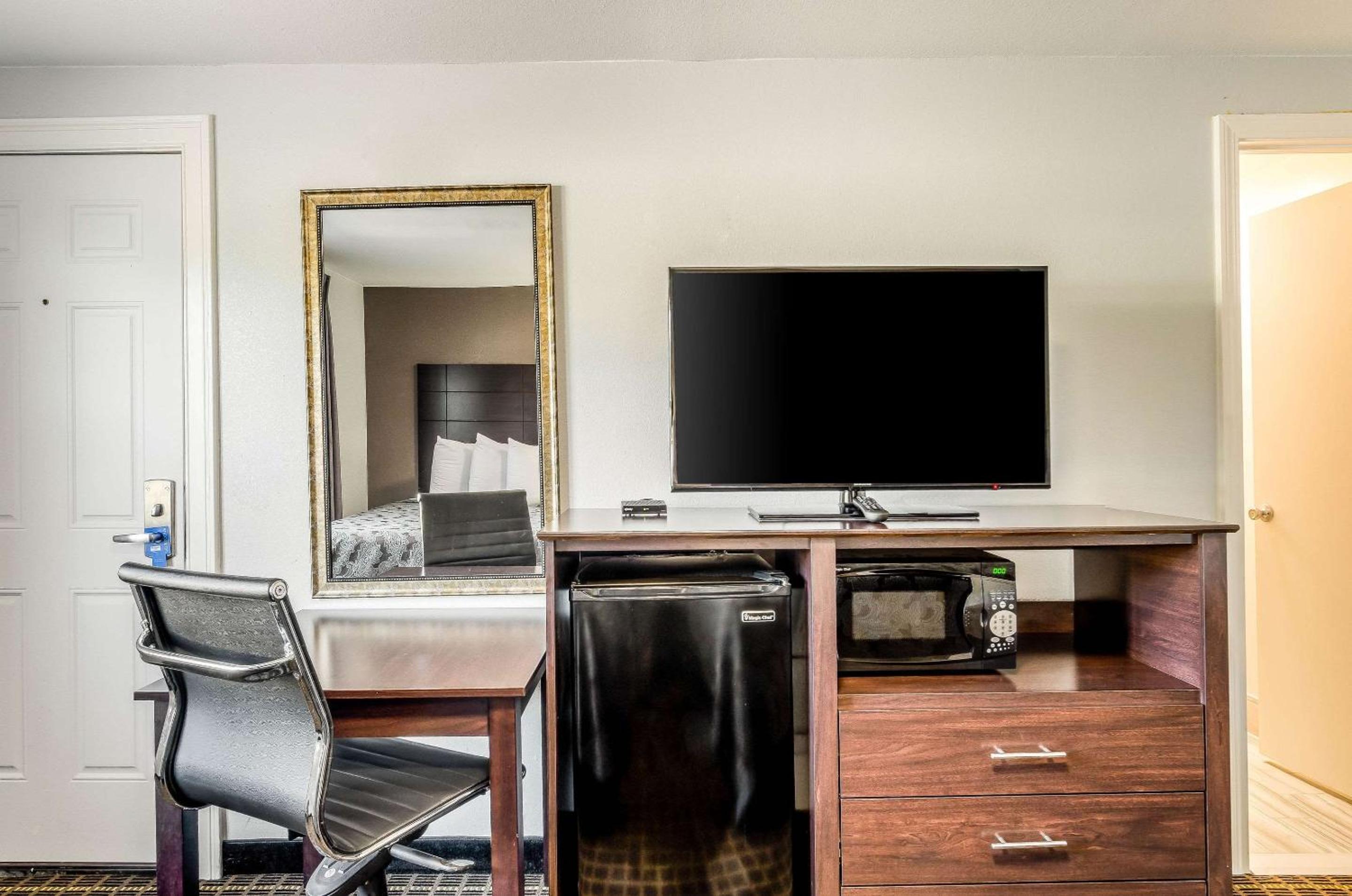 Rodeway Inn Middleboro-Plymouth