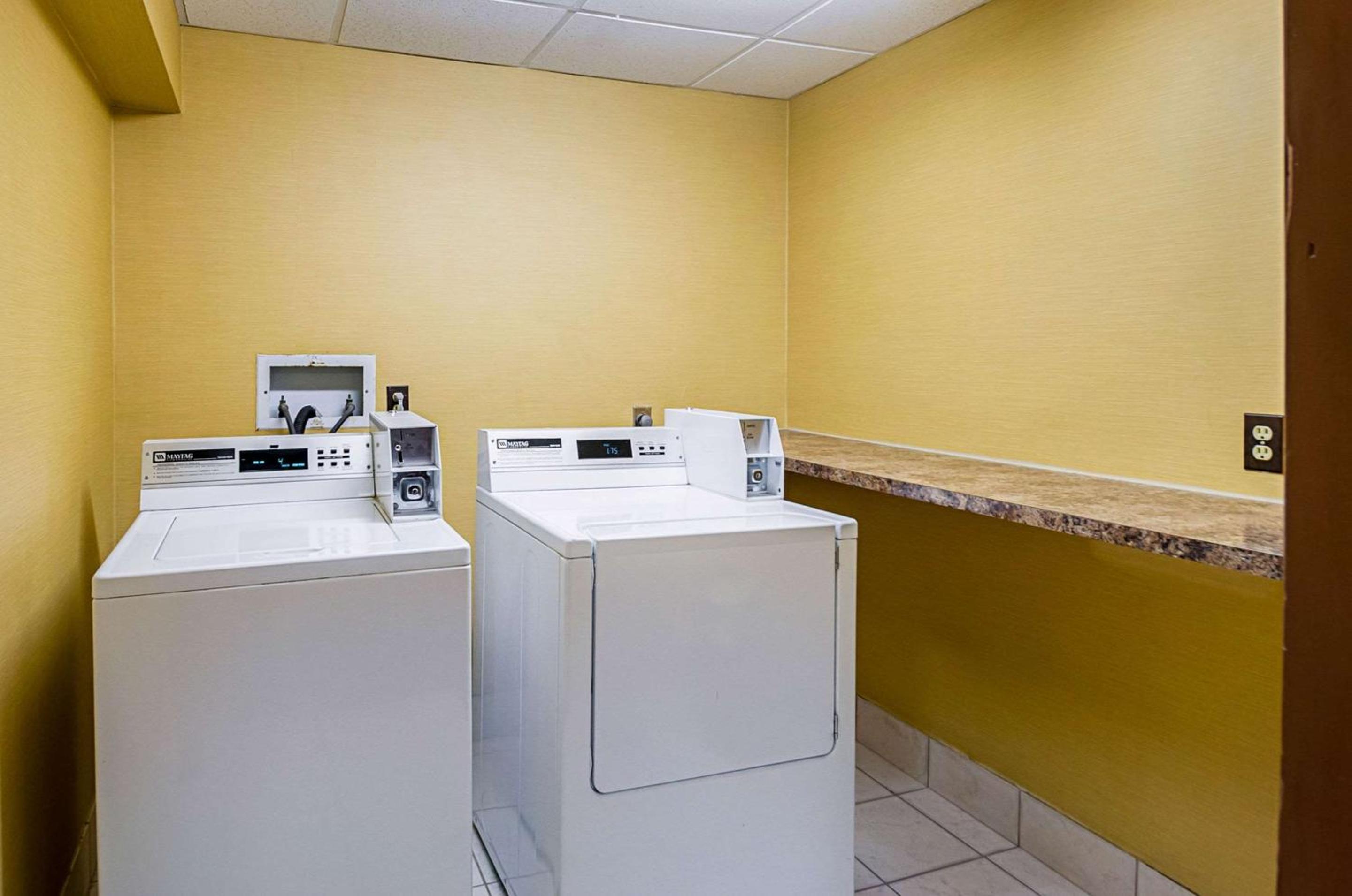 Hagerstown Vacations - Quality Inn Suites - Property Image 38