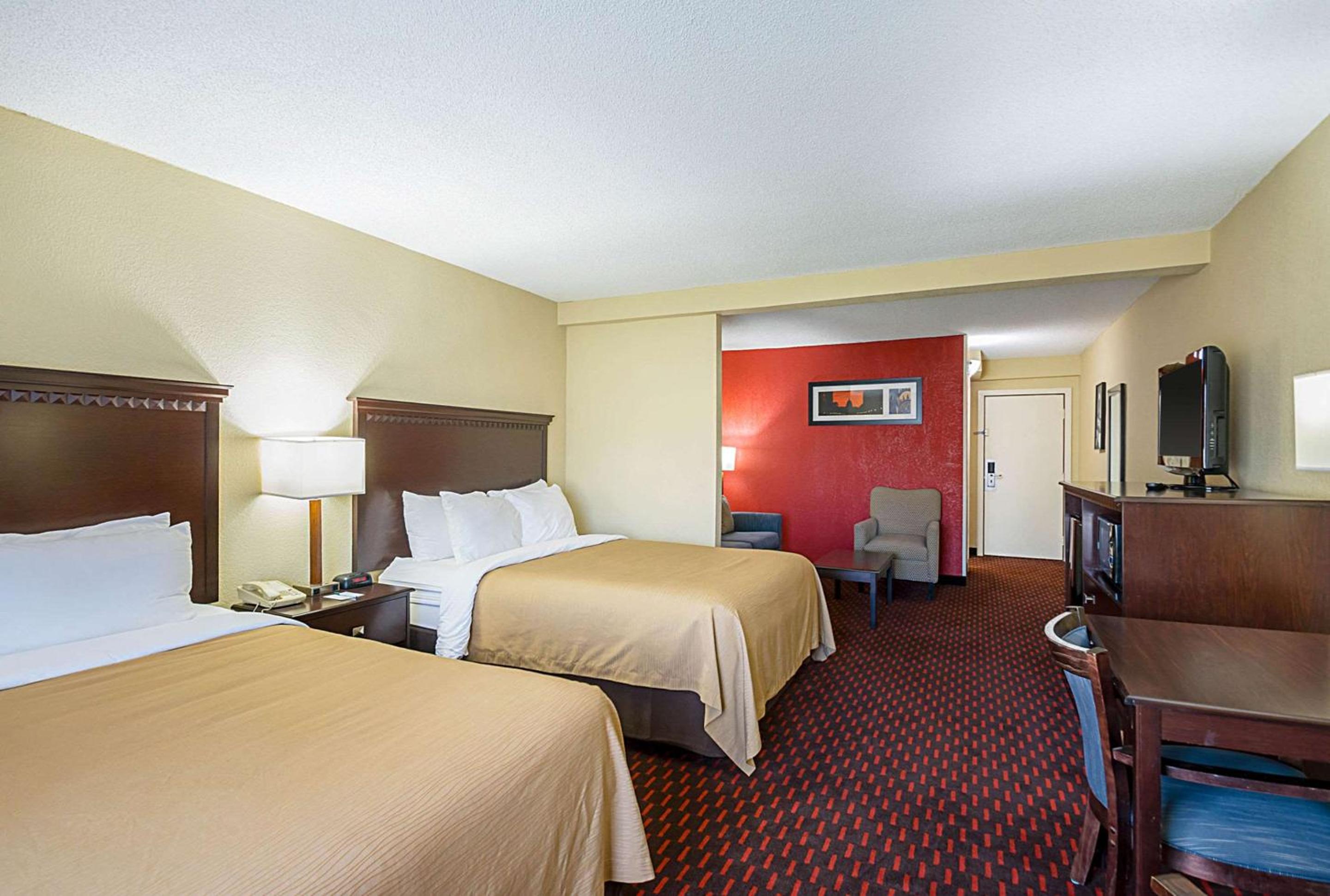 Hagerstown Vacations - Quality Inn  Suites - Property Image 1
