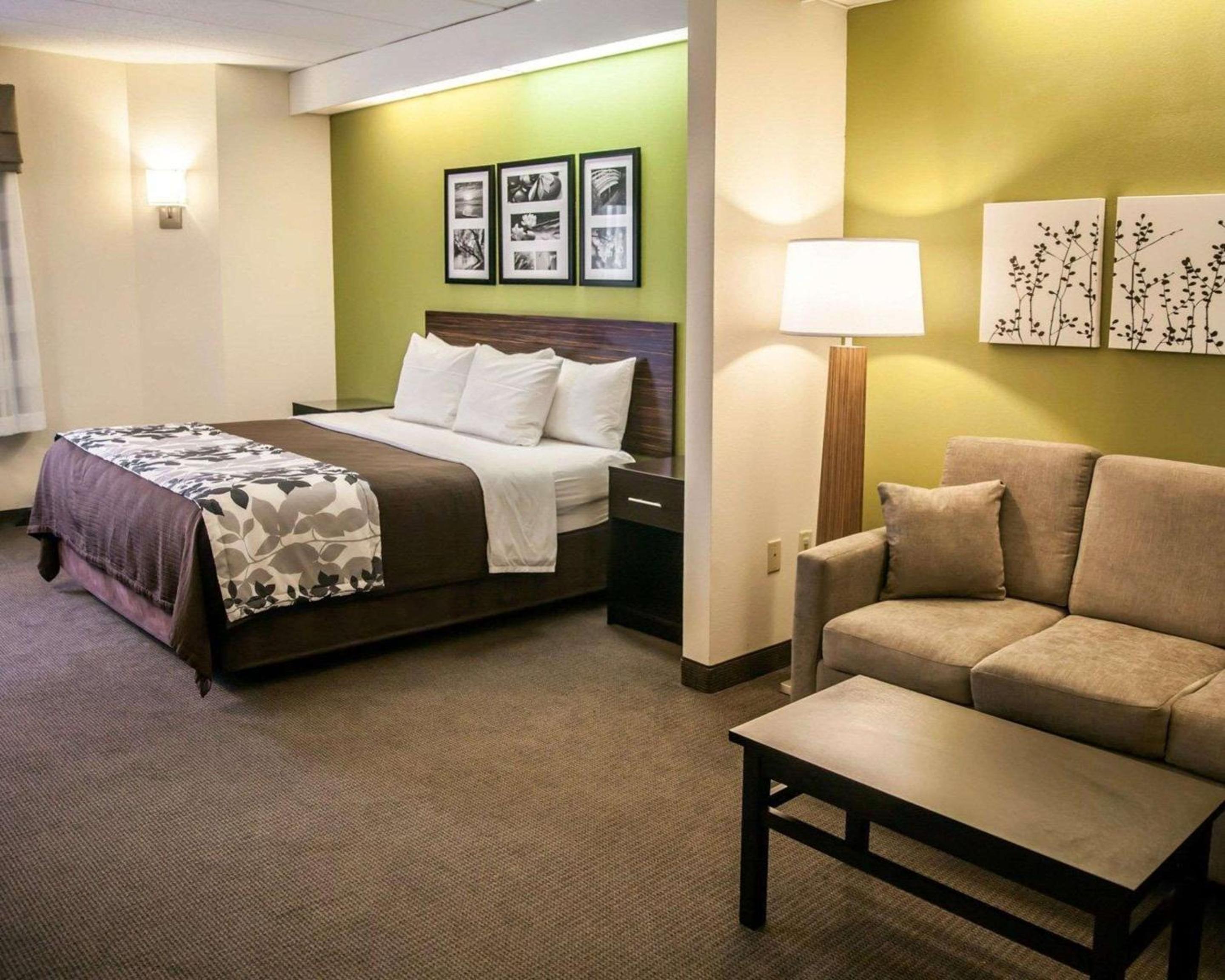 Hagerstown Vacations - Sleep Inn  Suites Hagerstown - Property Image 2
