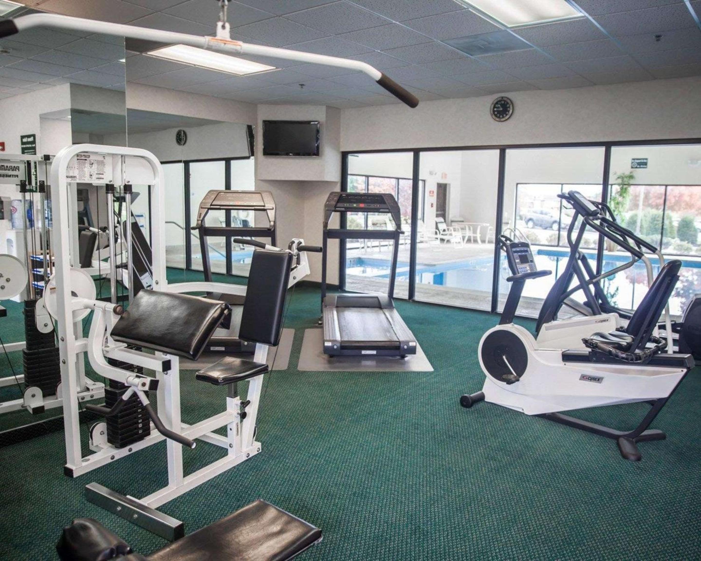 Hagerstown Vacations - Sleep Inn  Suites Hagerstown - Property Image 8