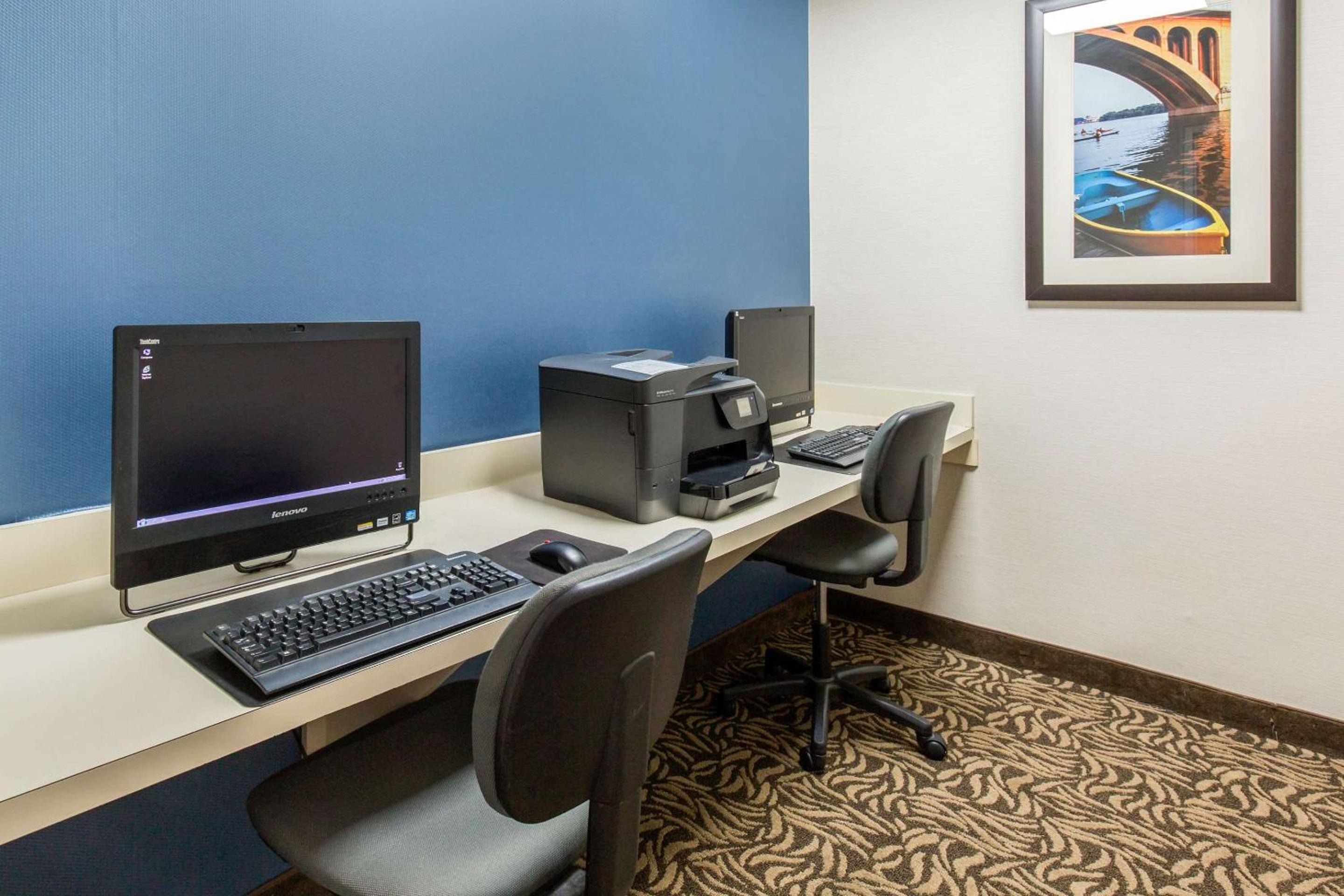Comfort Inn College Park North - Property Image 4