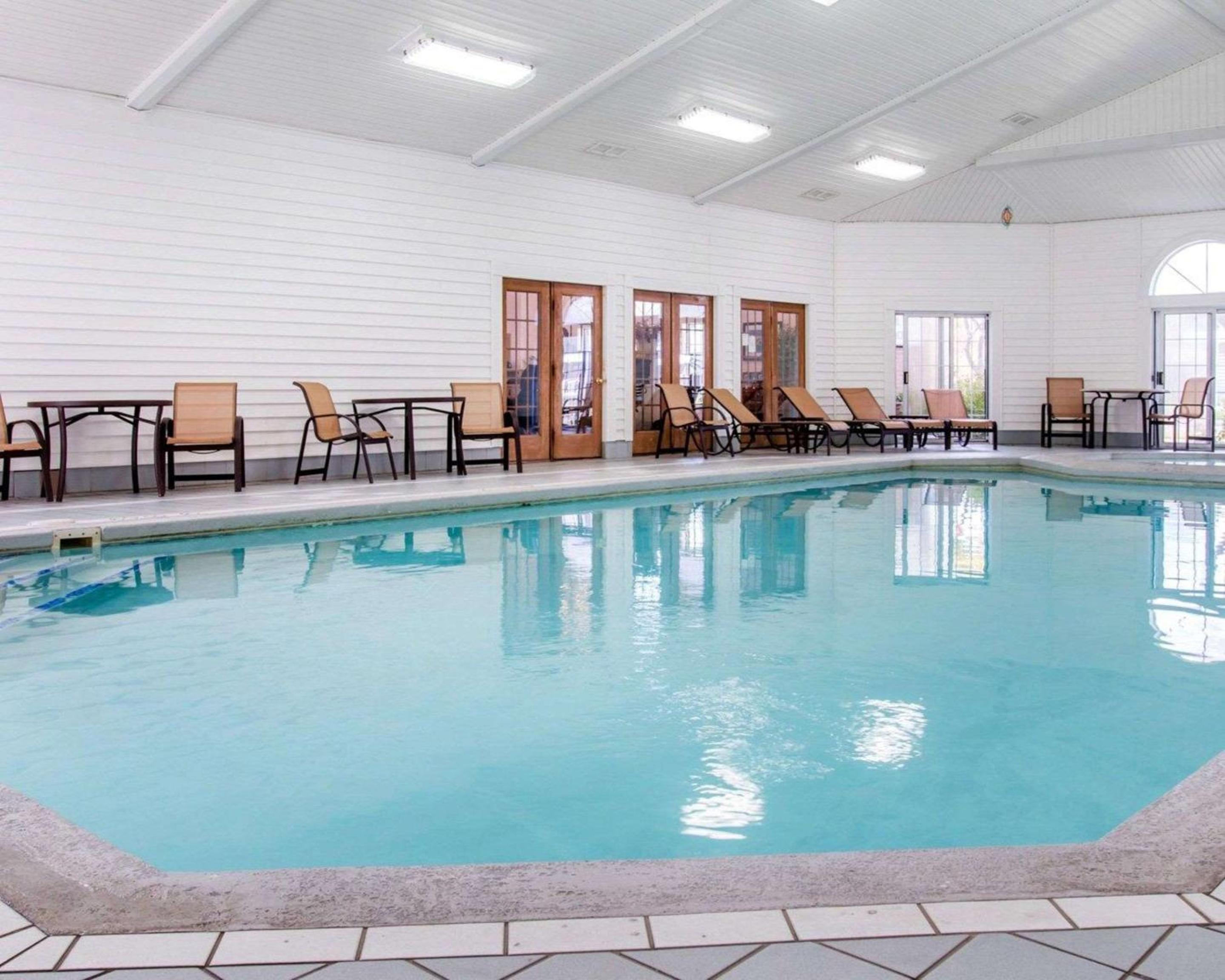 Comfort Inn Lakeside