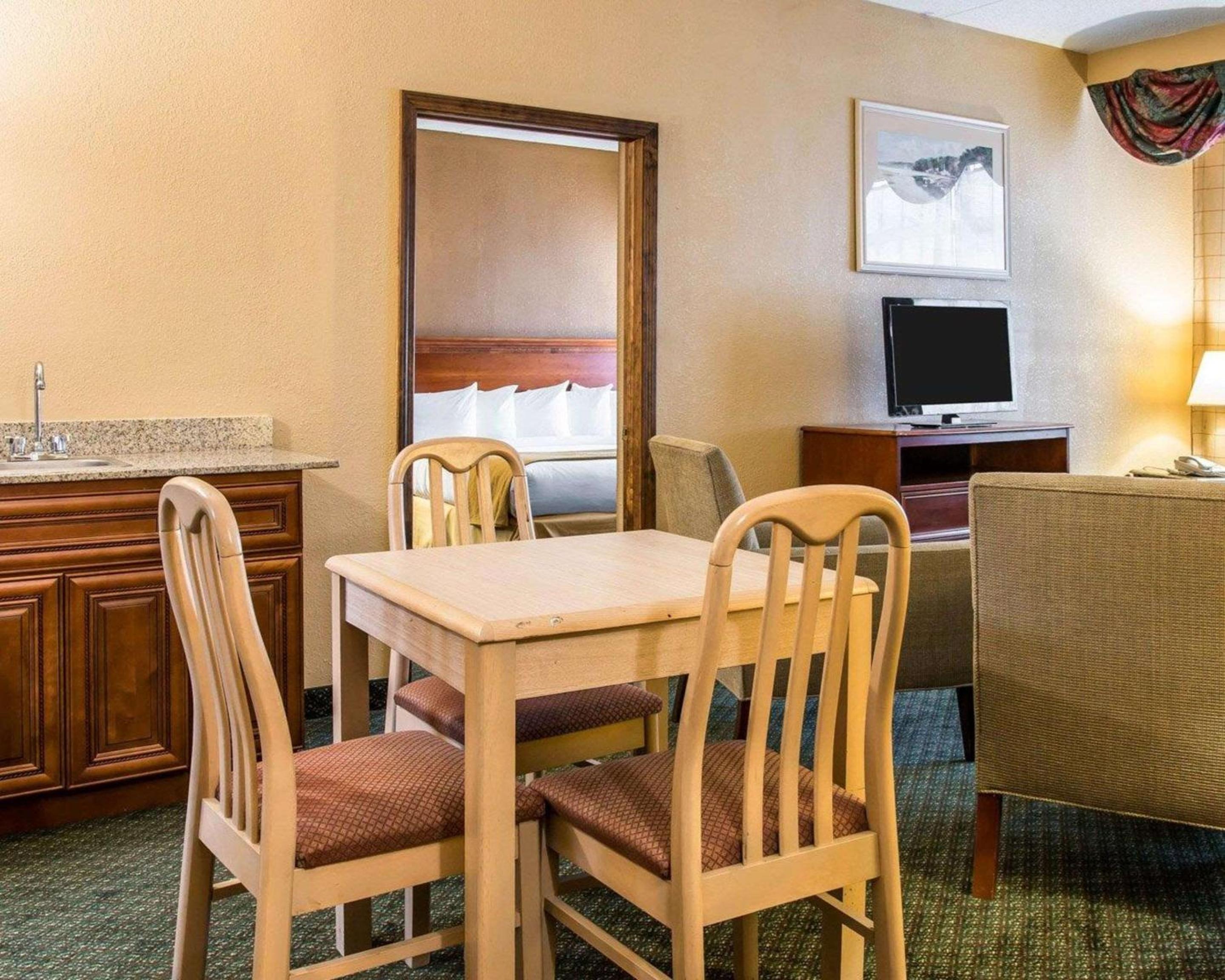 Quality Inn Southfield - Detroit, Photo 6