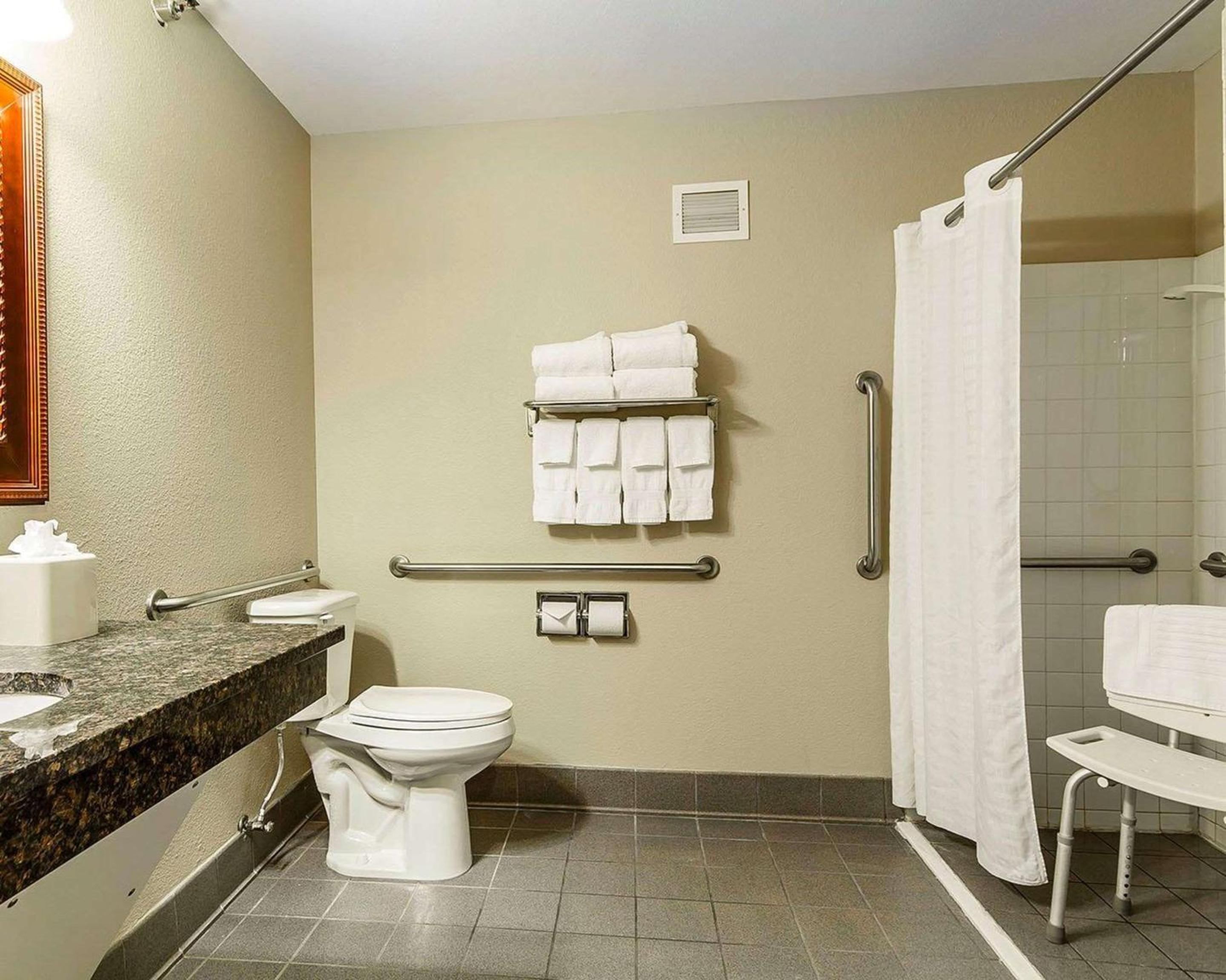 Comfort Inn Owatonna near Medical Center view 5