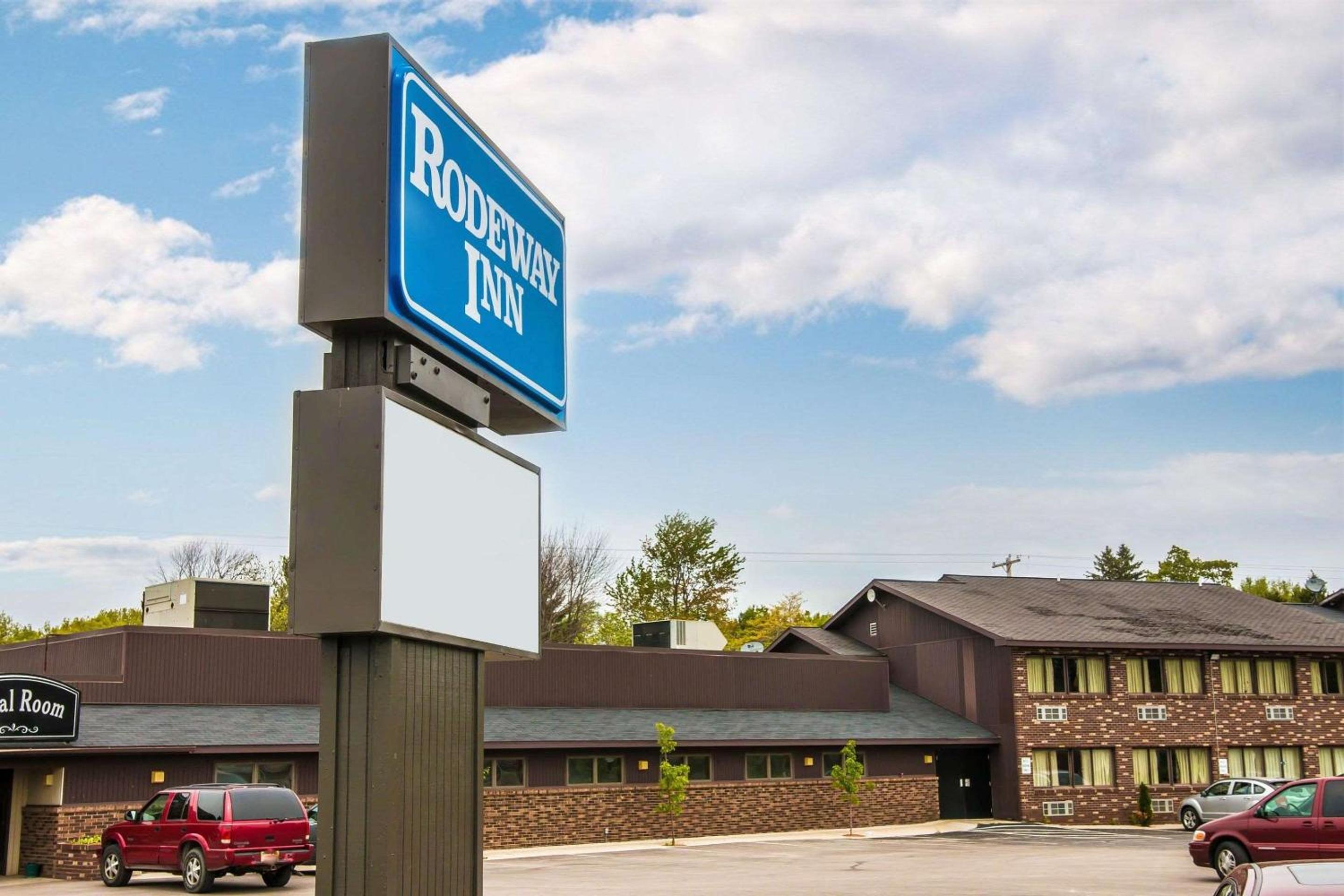 Rodeway Inn Muskegon Airport