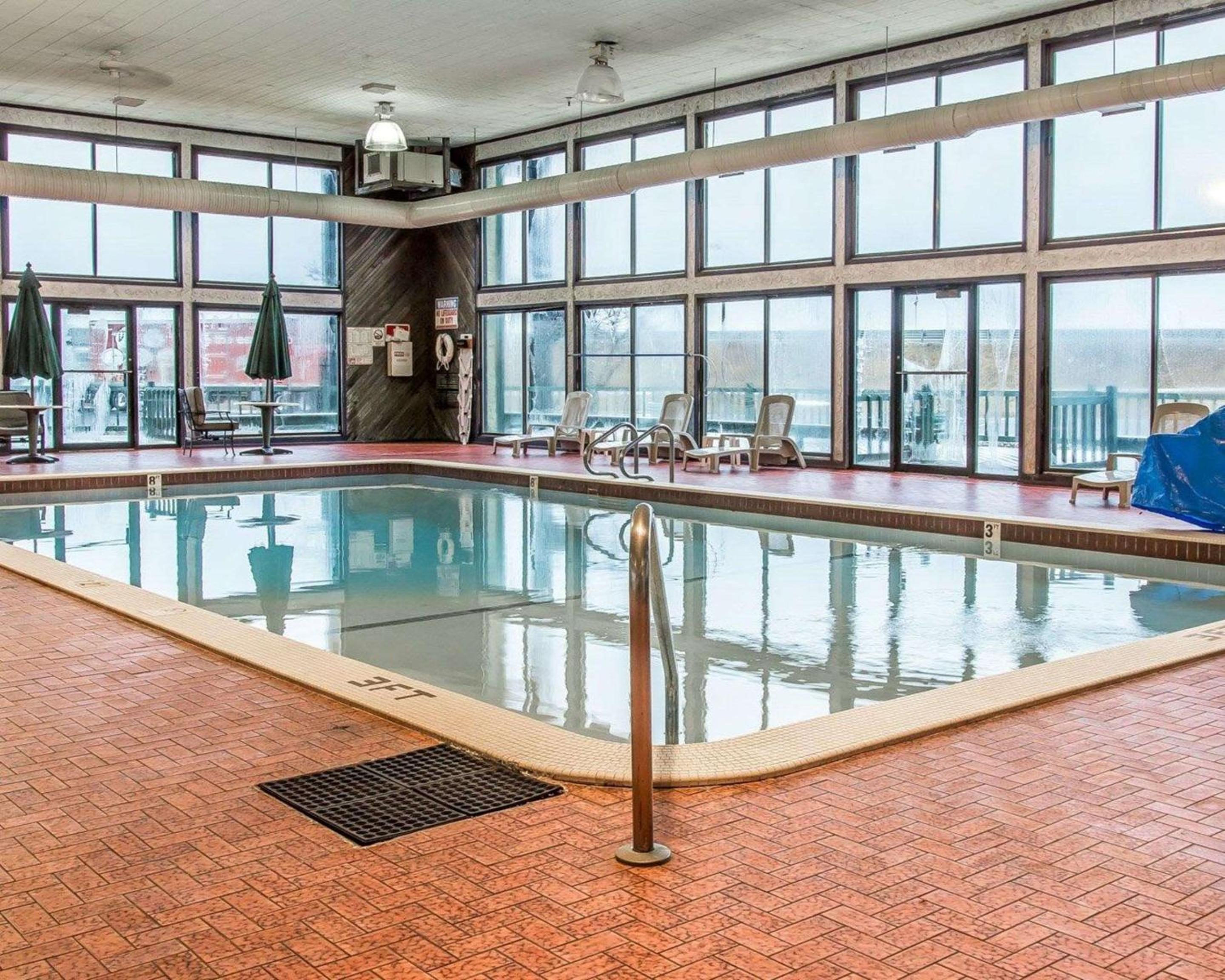 Gaylord Vacations - Quality Inn - Property Image 8