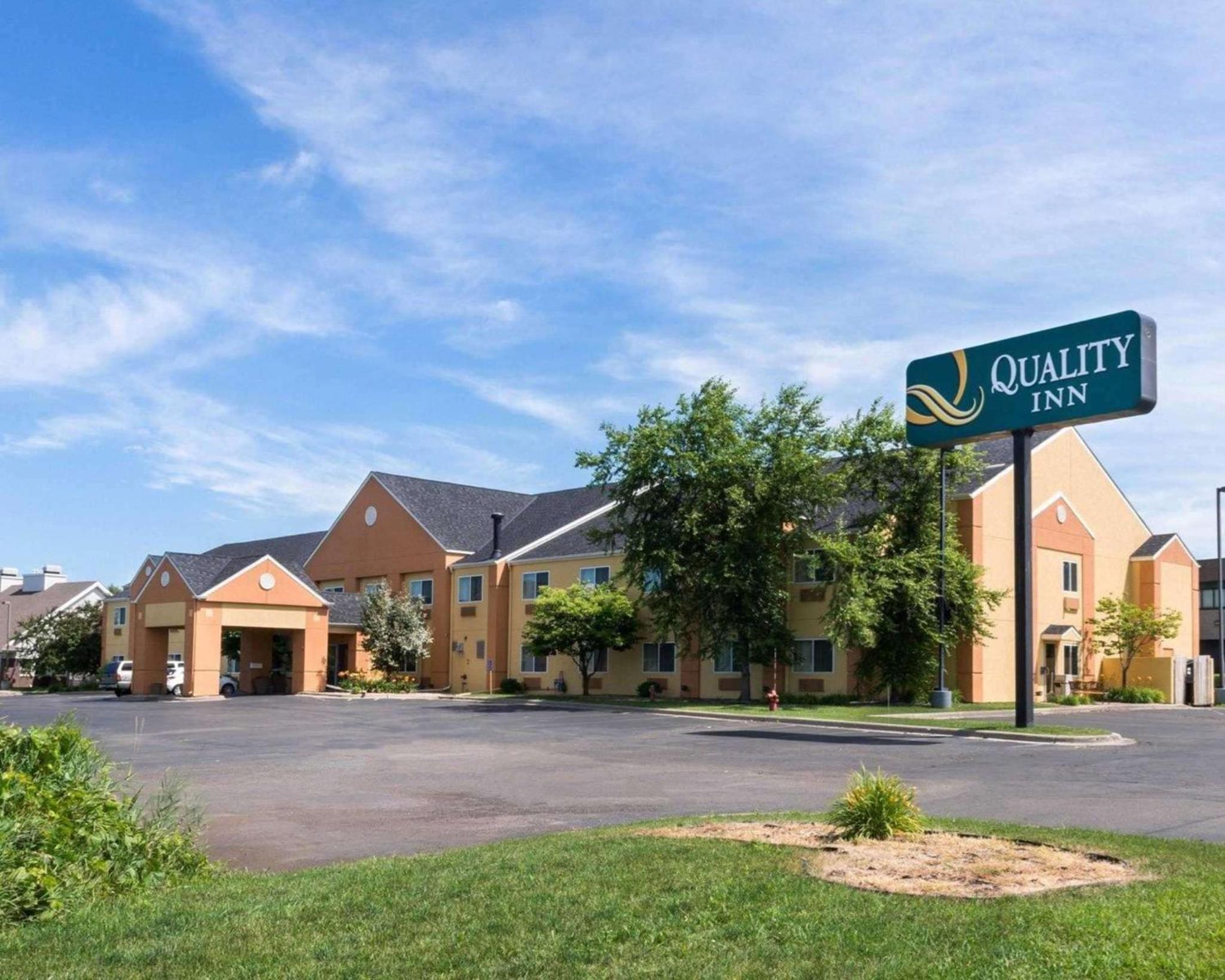 Quality Inn Lakeville - Property Image 17