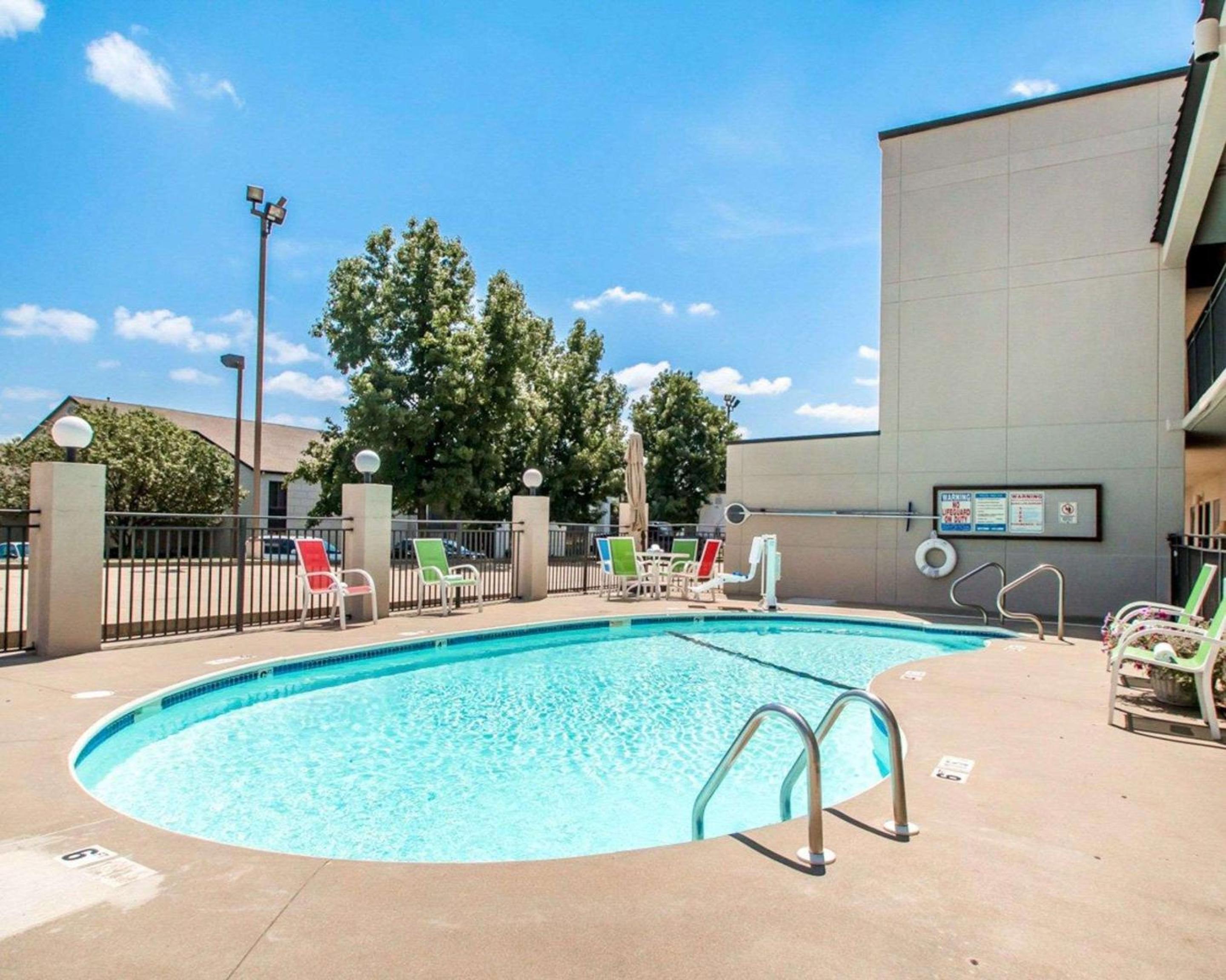 Quality Inn US65 & E Battlefield Rd Springfield, Bilde 29