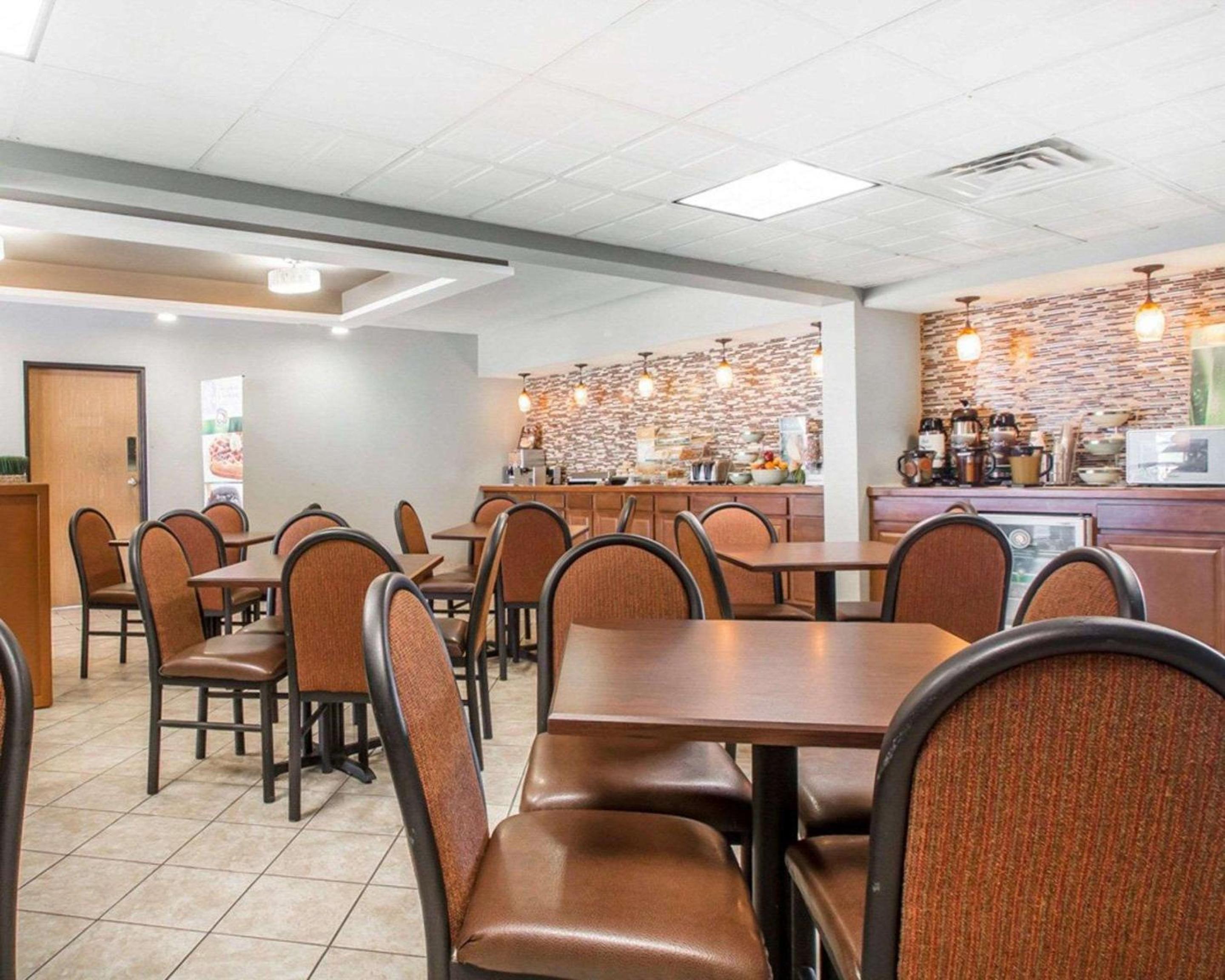 Quality Inn US65 & E Battlefield Rd Springfield, Bilde 12