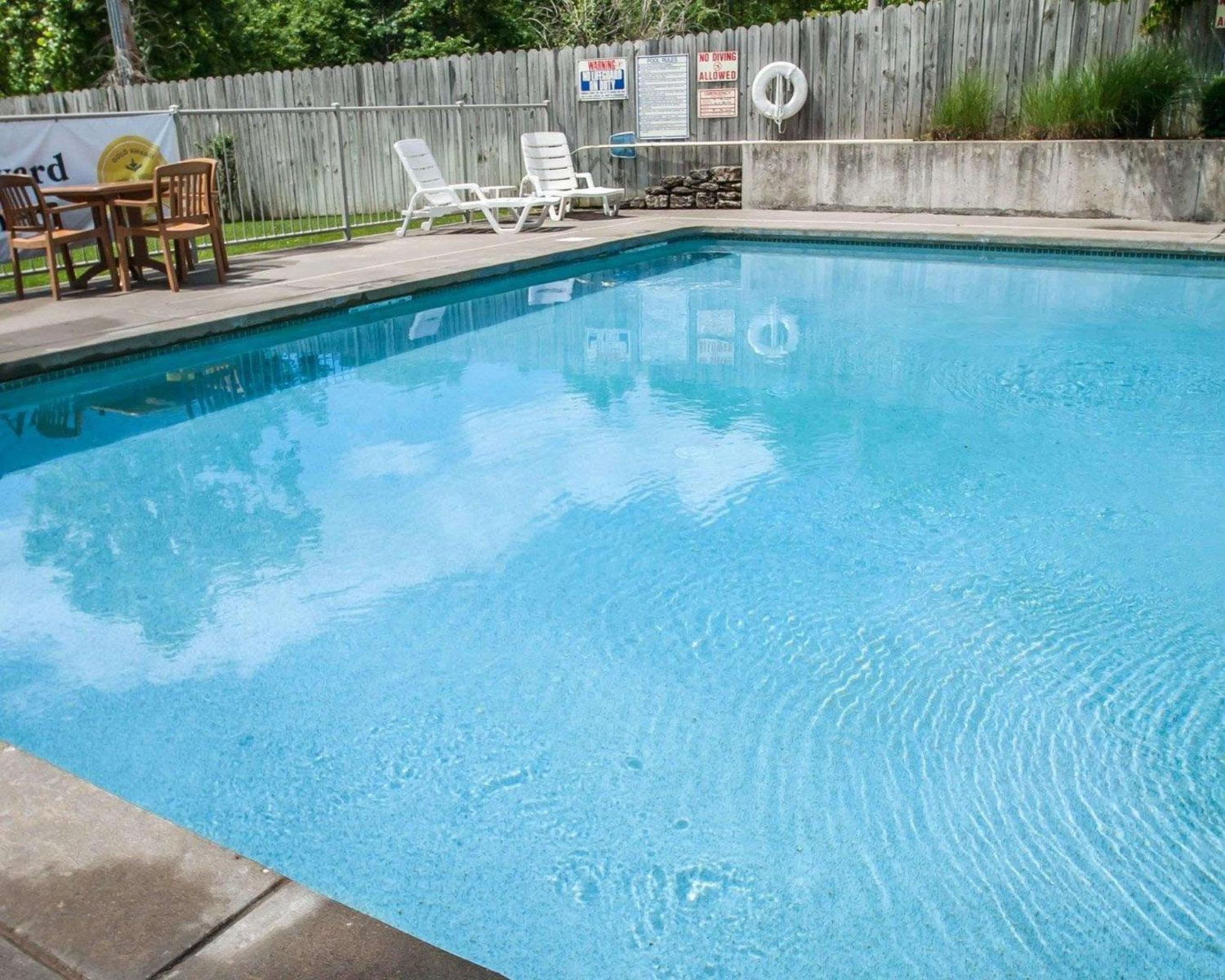 Sleep Inn  Suites Lake of the Ozarks - Property Image 7