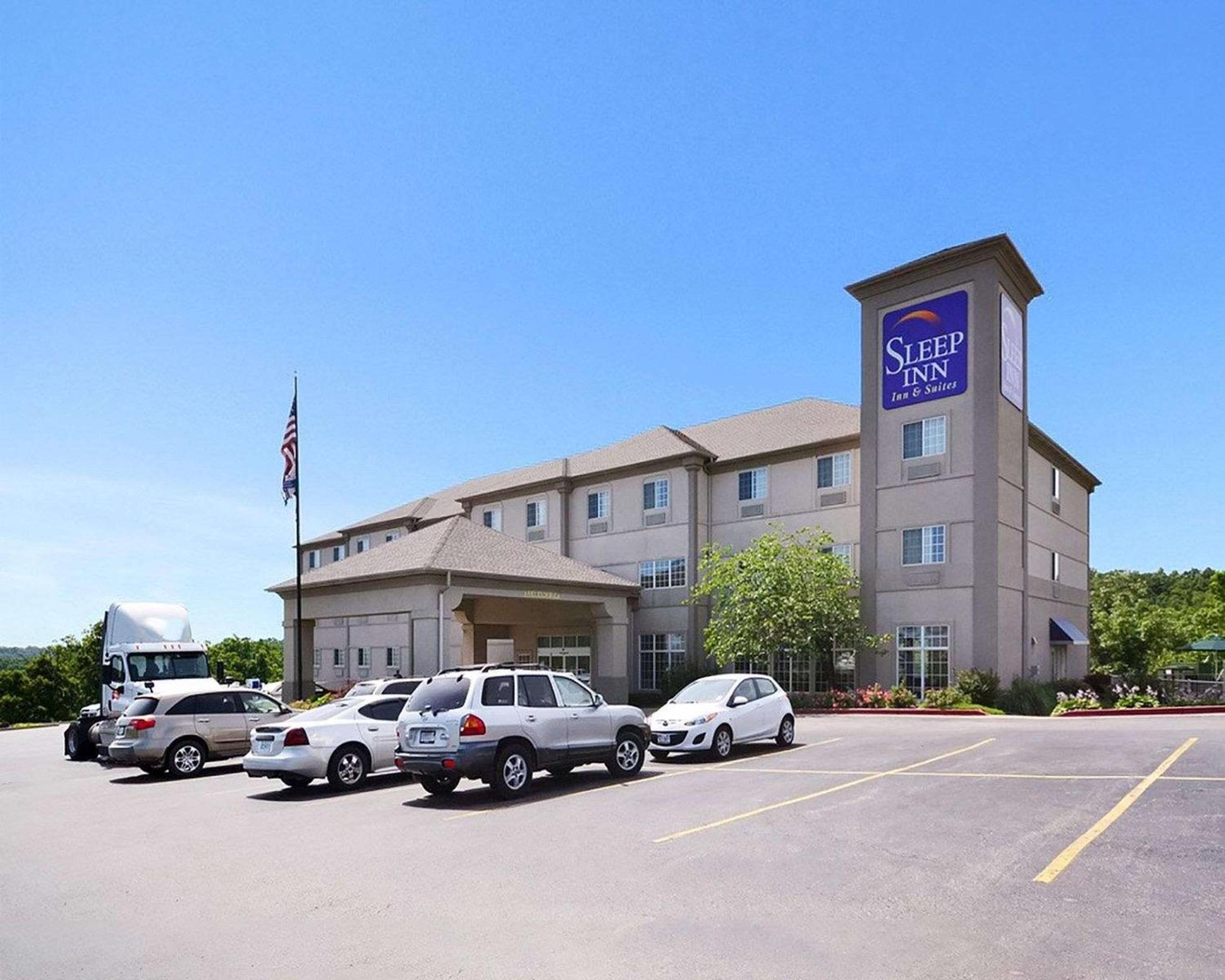 Sleep Inn  Suites Lake of the Ozarks - Property Image 10