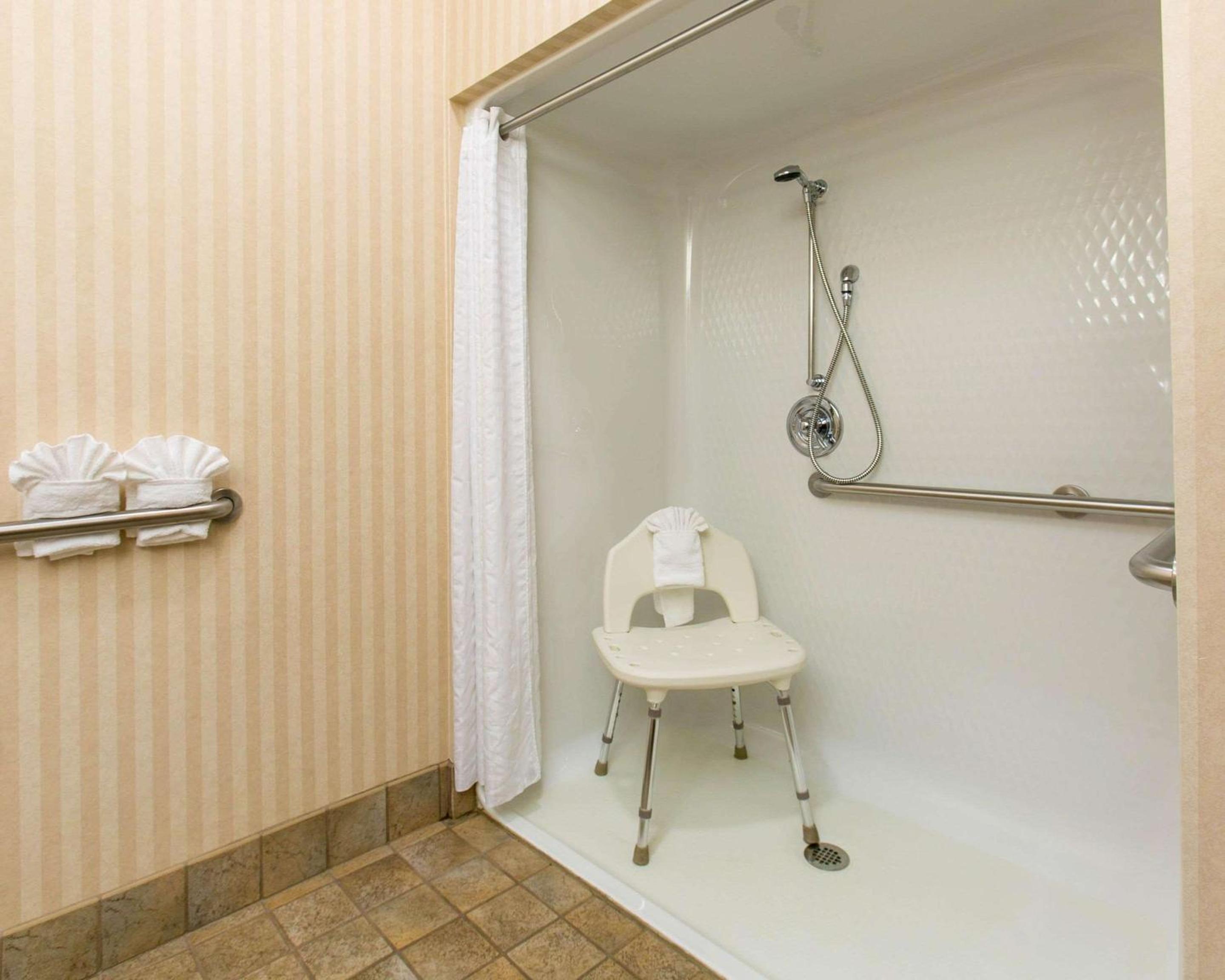 Comfort Inn Warrensburg Station, Billede 38