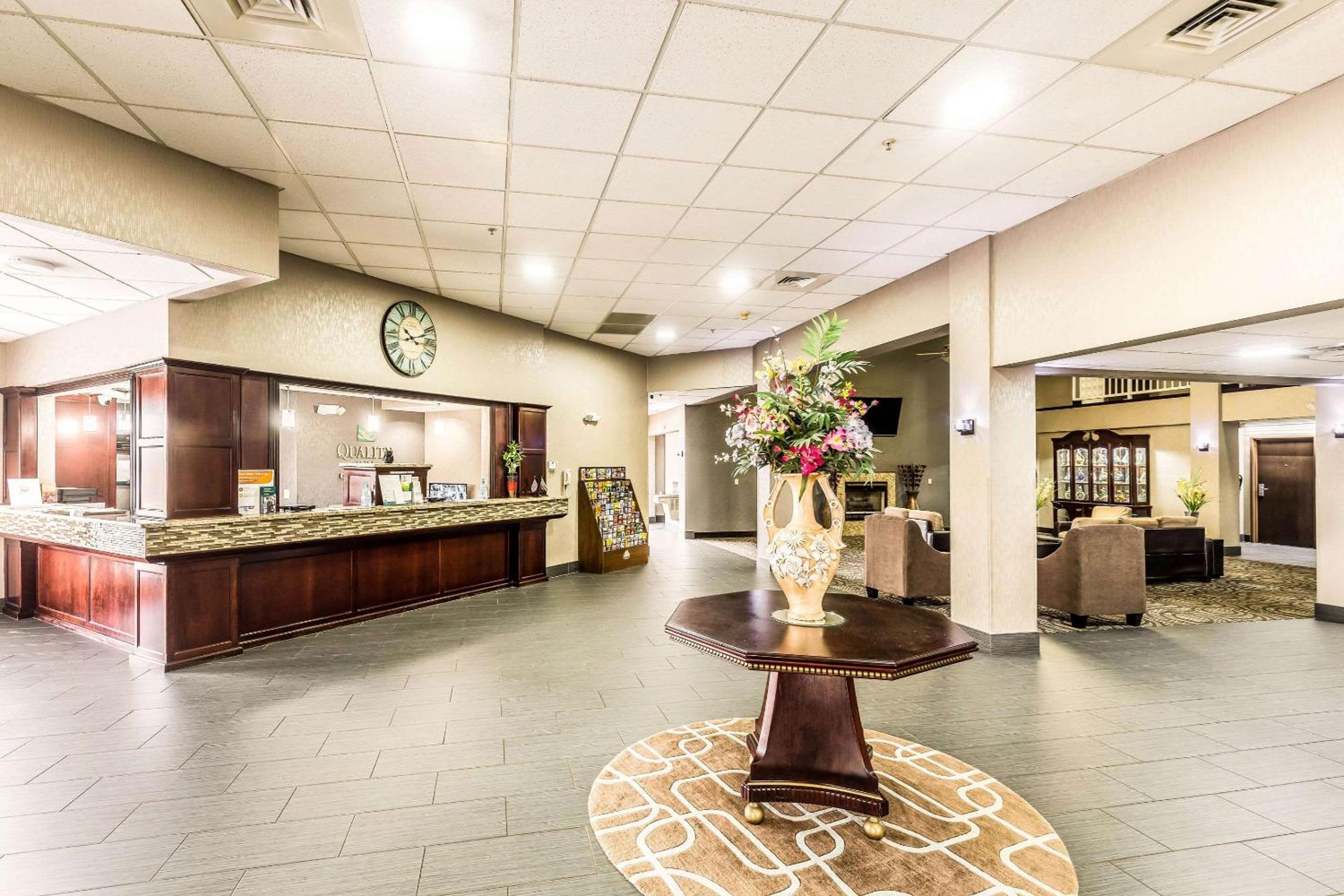 Quality Inn West Plains view 4