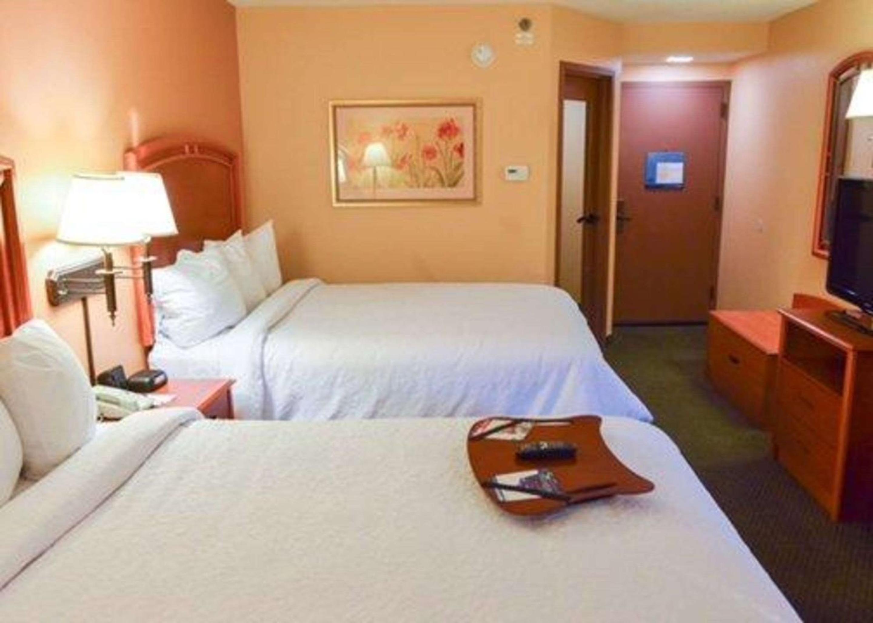 St Louis Vacations - Quality Inn Florissant-St Louis - Property Image 3