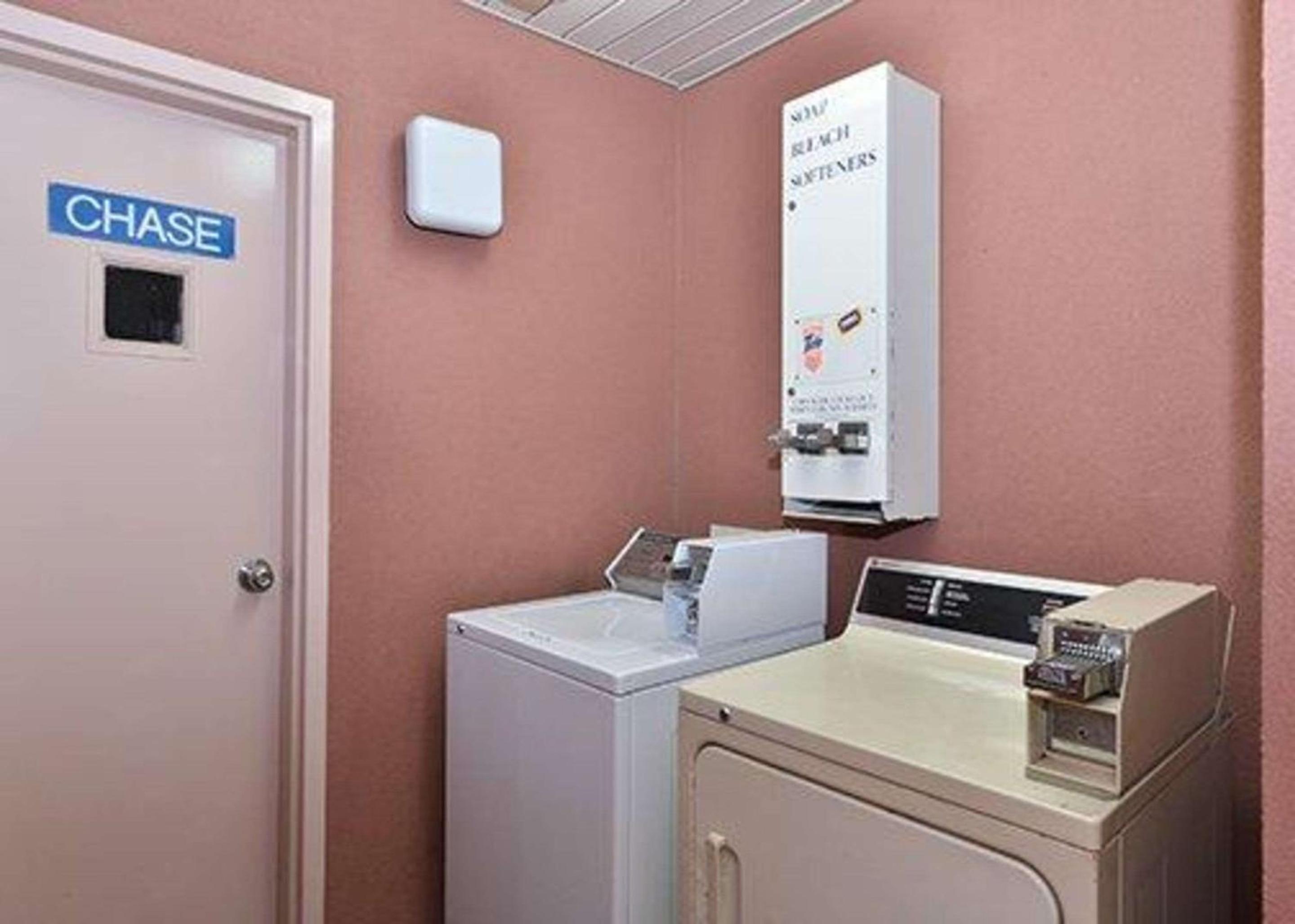 Quality Inn - Property Image 3