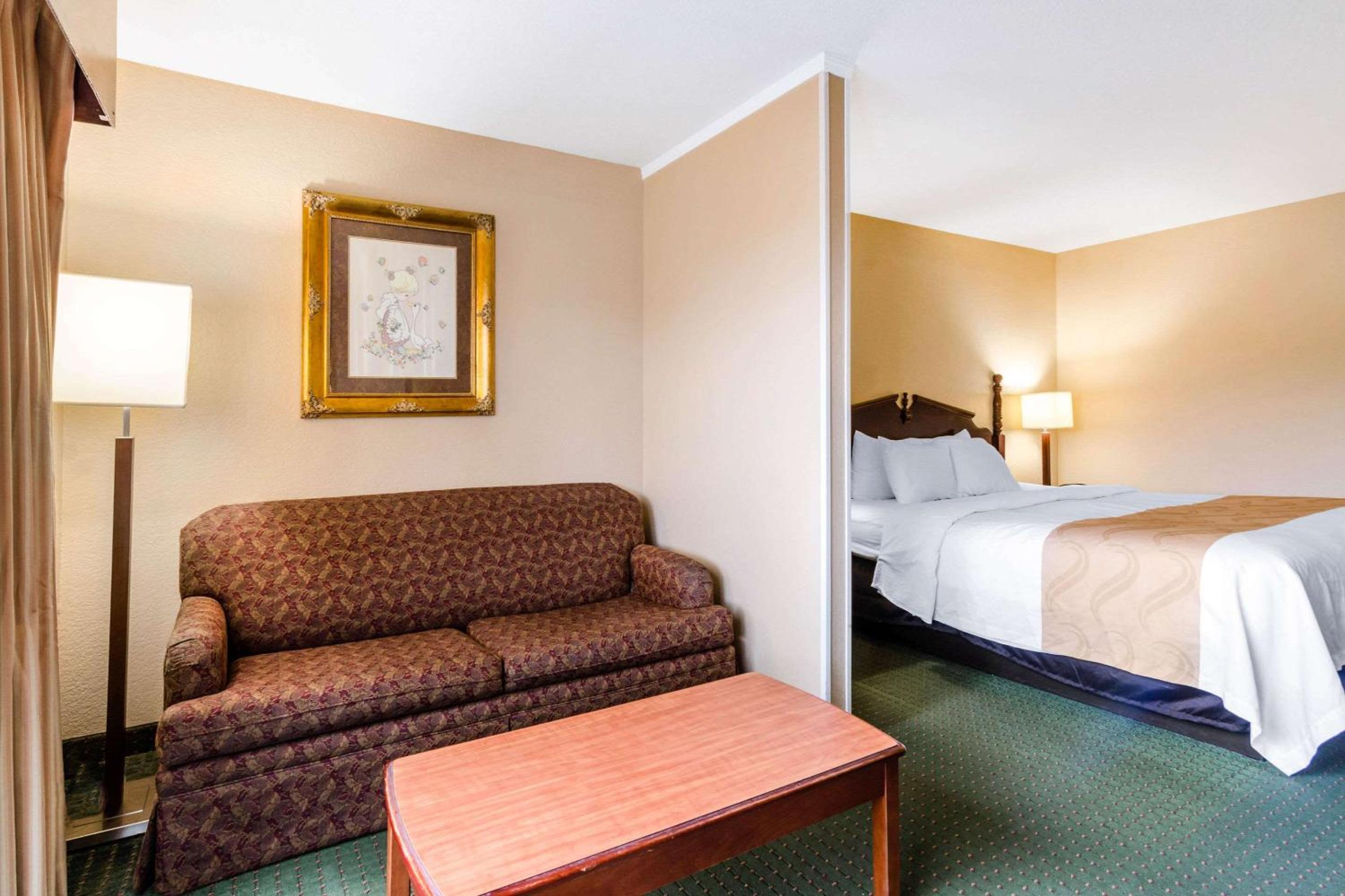 Quality Inn & Suites Carthage near Precious Moments Chapel