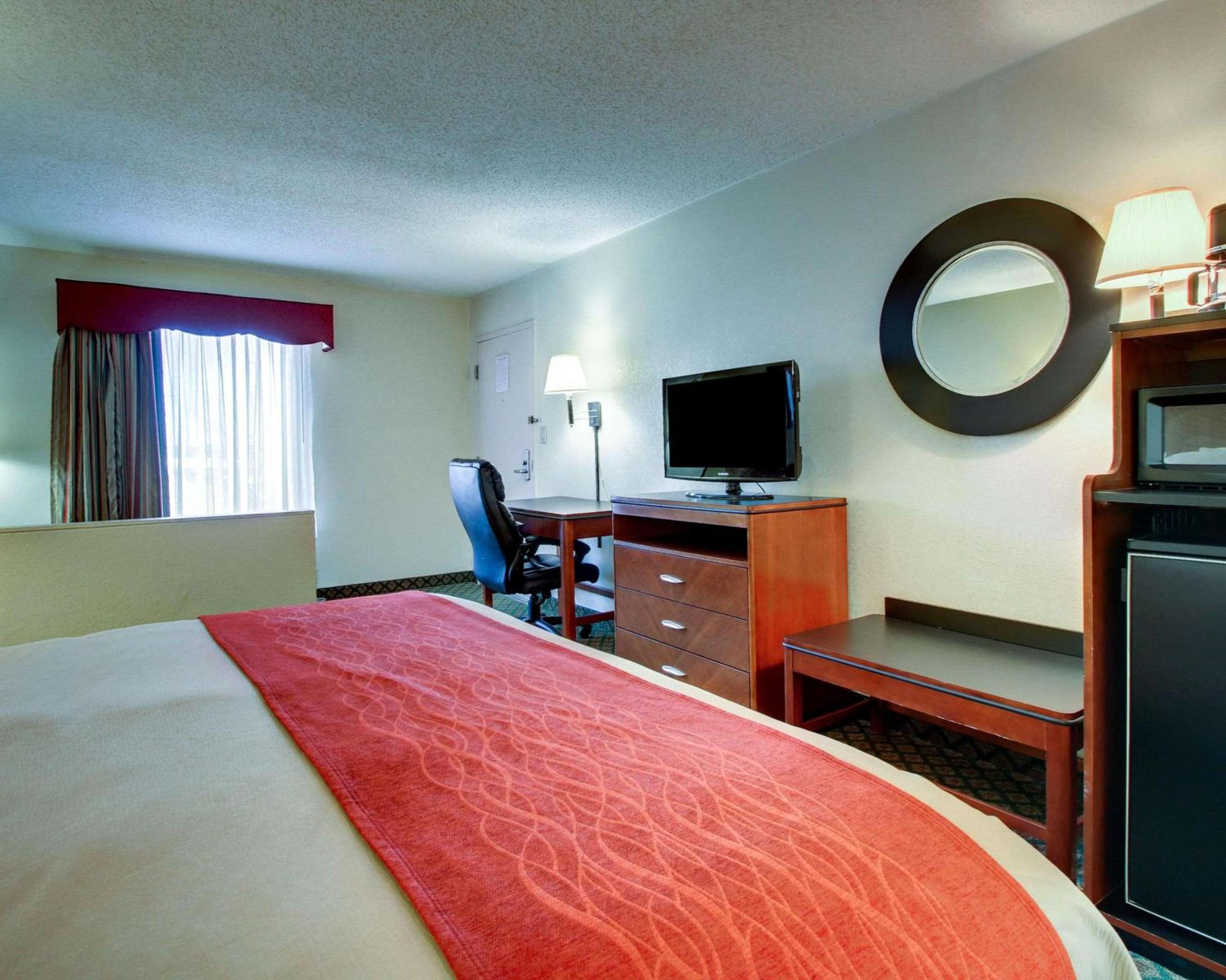 Quality Inn - Property Image 10