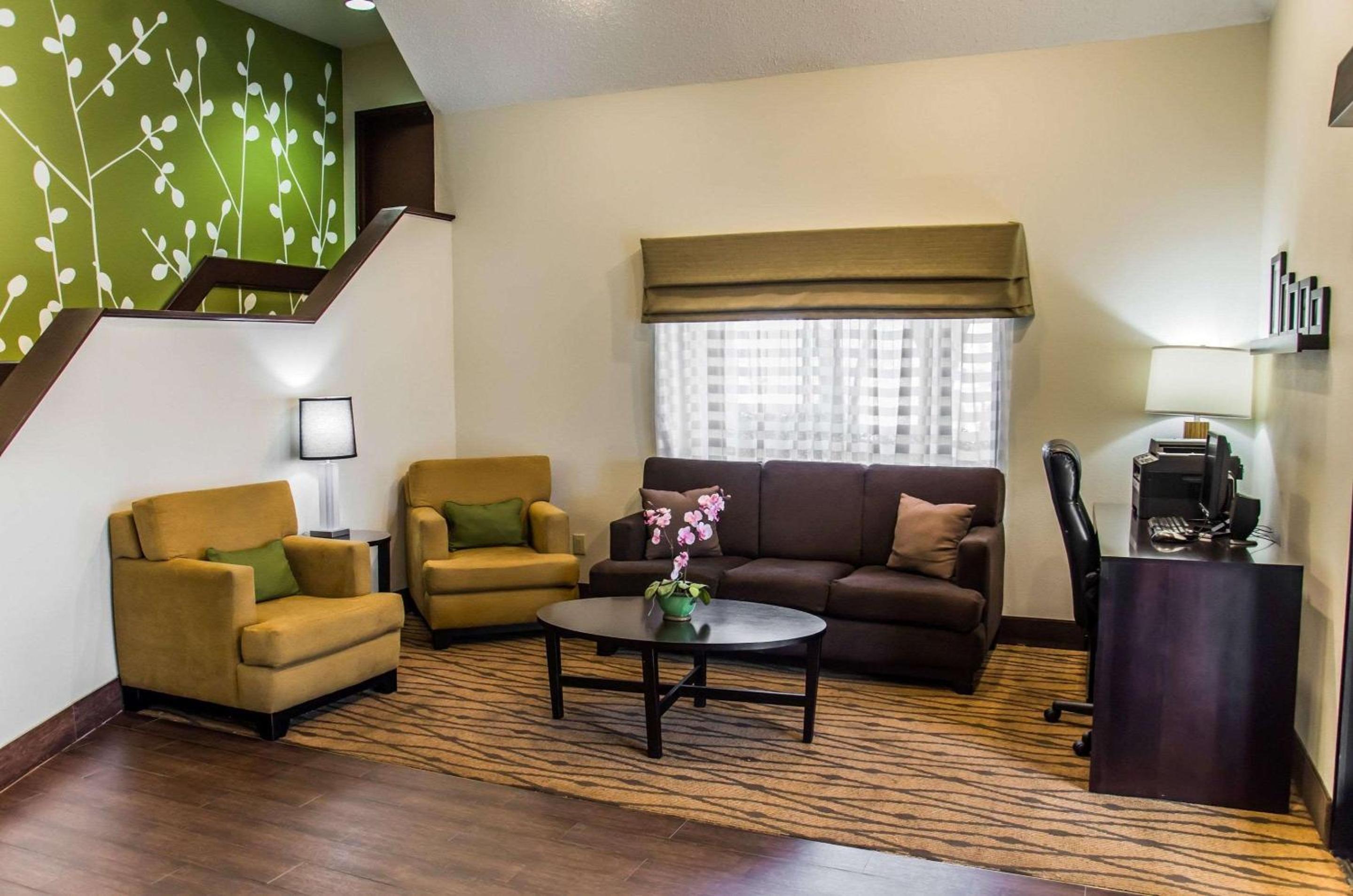 Sleep Inn Matthews-Charlotte view 4