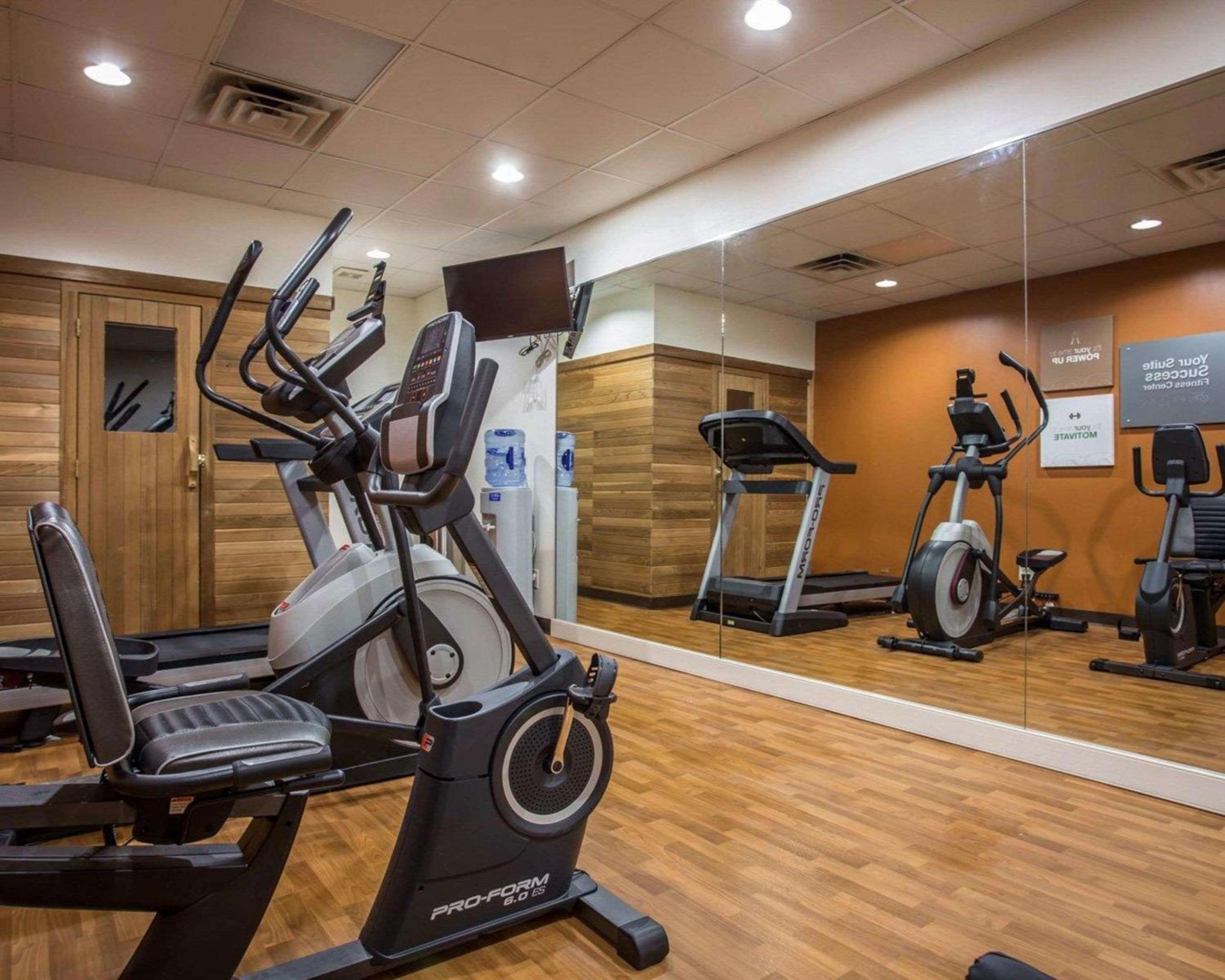 Lumberton Vacations - Comfort Suites - Property Image 10