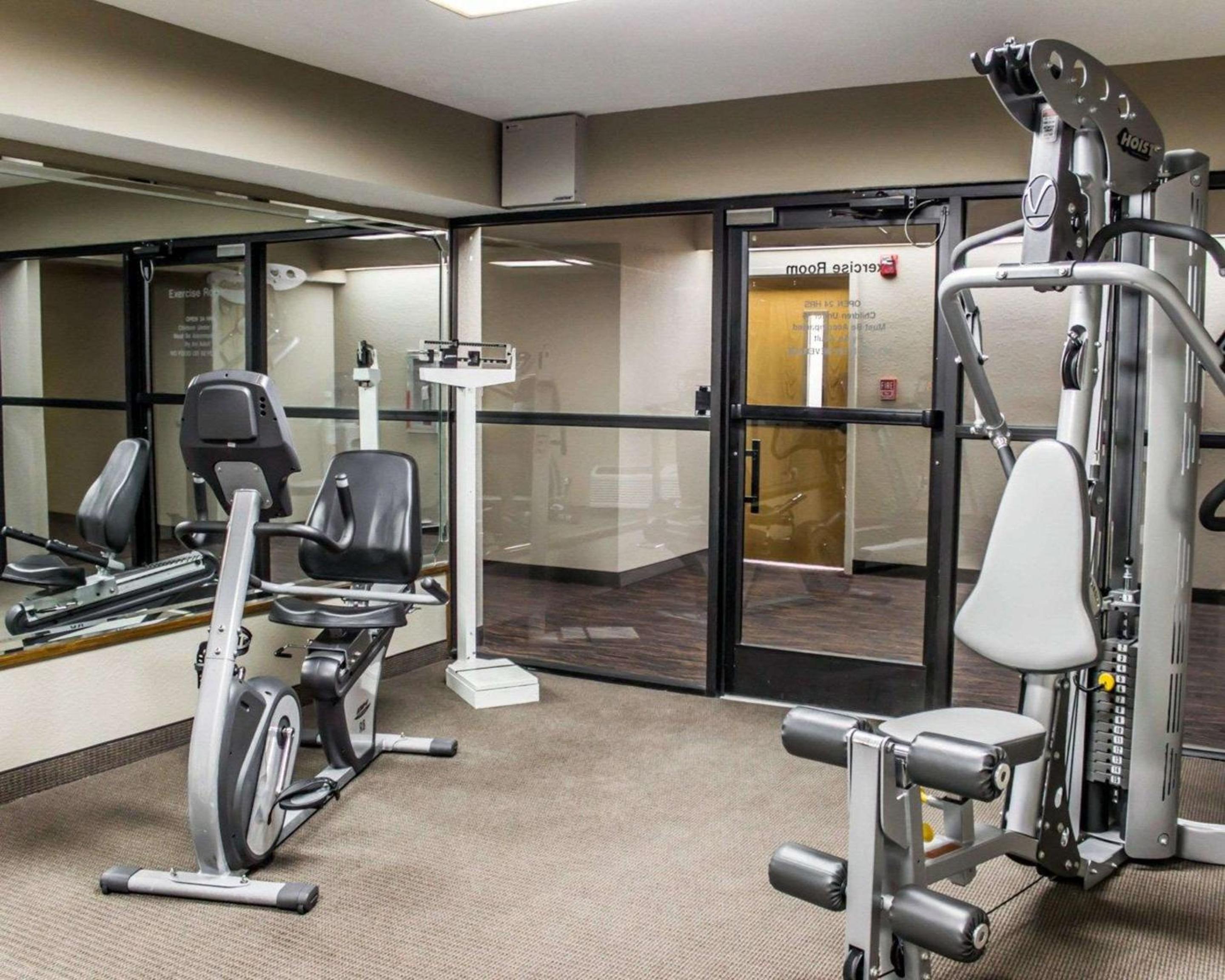Spring Lake Vacations - Sleep Inn Suites Spring Lake - Fayetteville Near Fort Liberty - Property Image 15