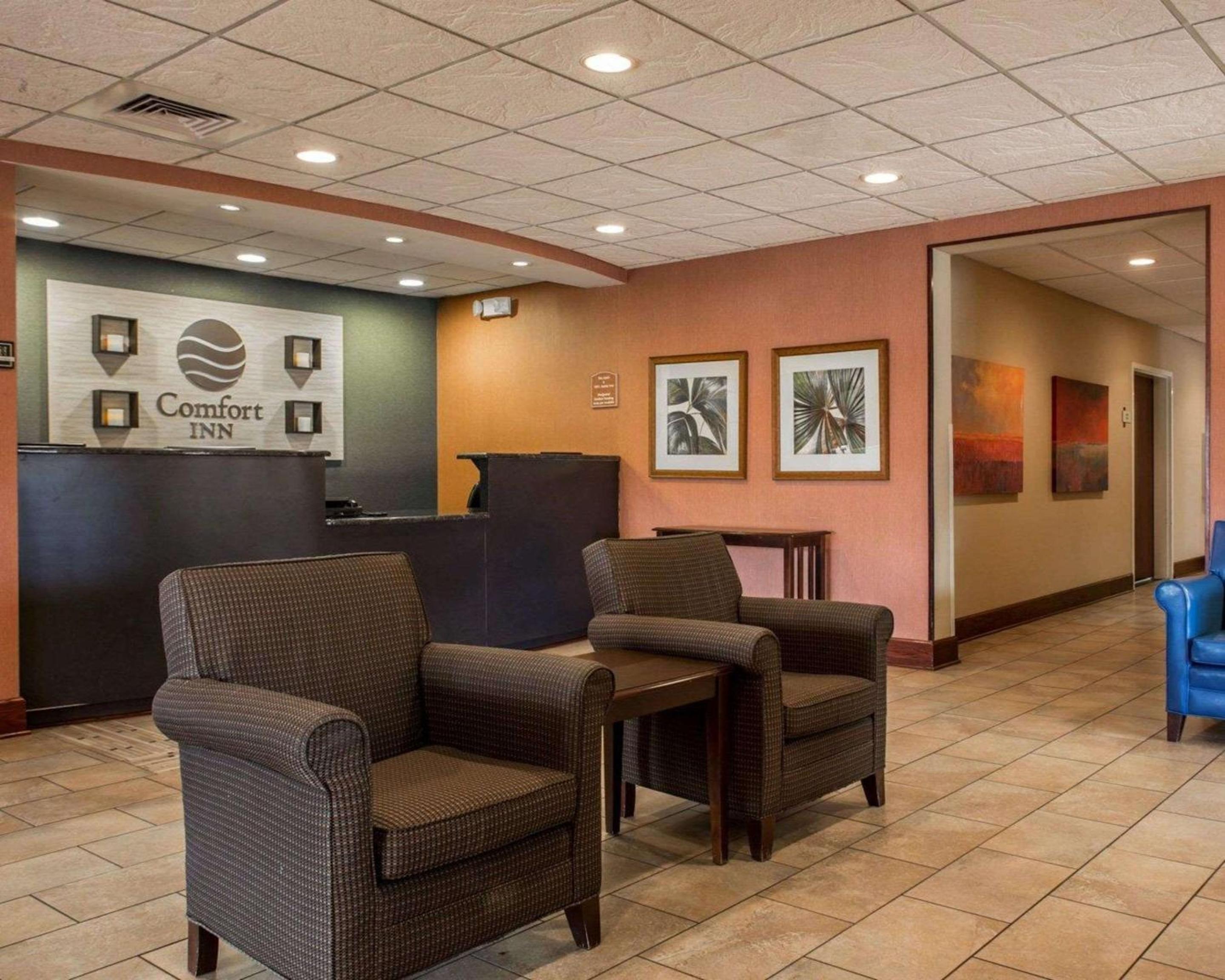 Lumberton Vacations - Comfort Inn  Suites Lumberton Central I-95 - Property Image 4