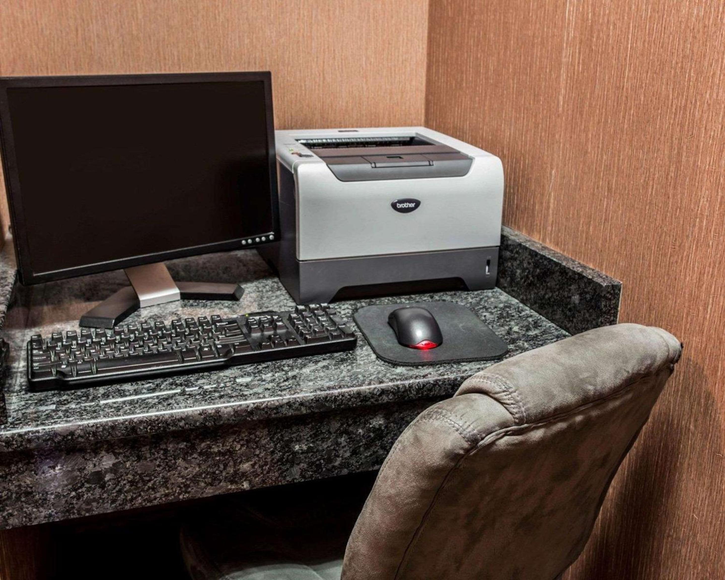 Lumberton Vacations - Comfort Inn  Suites Lumberton Central I-95 - Property Image 11