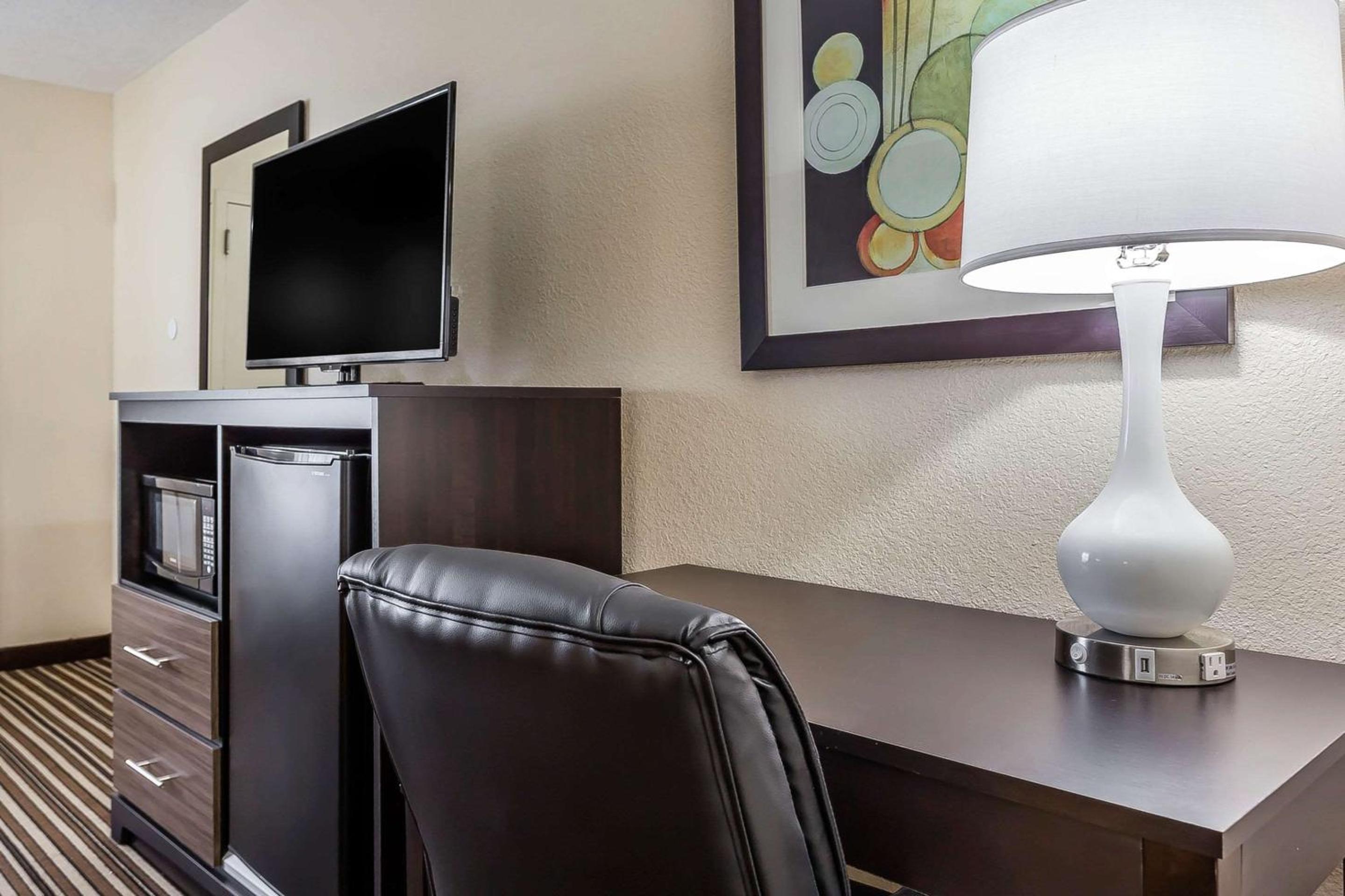 Quality Inn Aberdeen